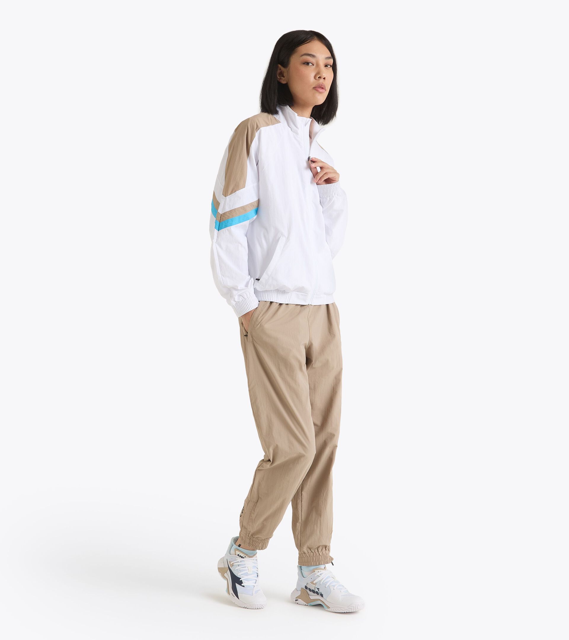 Tennis Jacket made of taslan - Competition - All-Gender
 U. TRACK PANTS MATCH HUMUS - Diadora