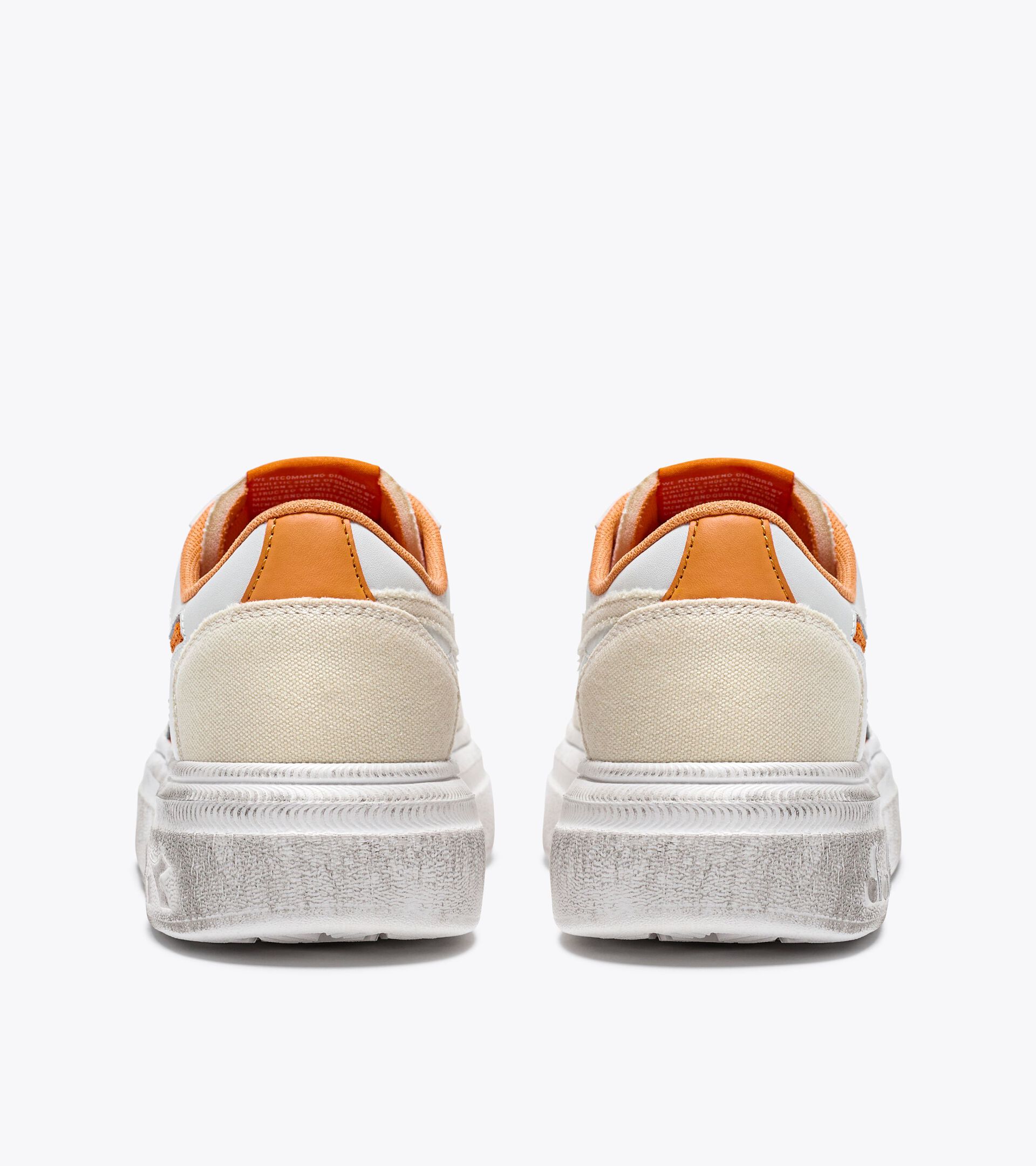 Zapatillas deportivas - Mujer - Suela con plataforma 
 MAGIC BOLD MESH LOGO WN GRIS CRESTA SPUMOSA - Diadora
