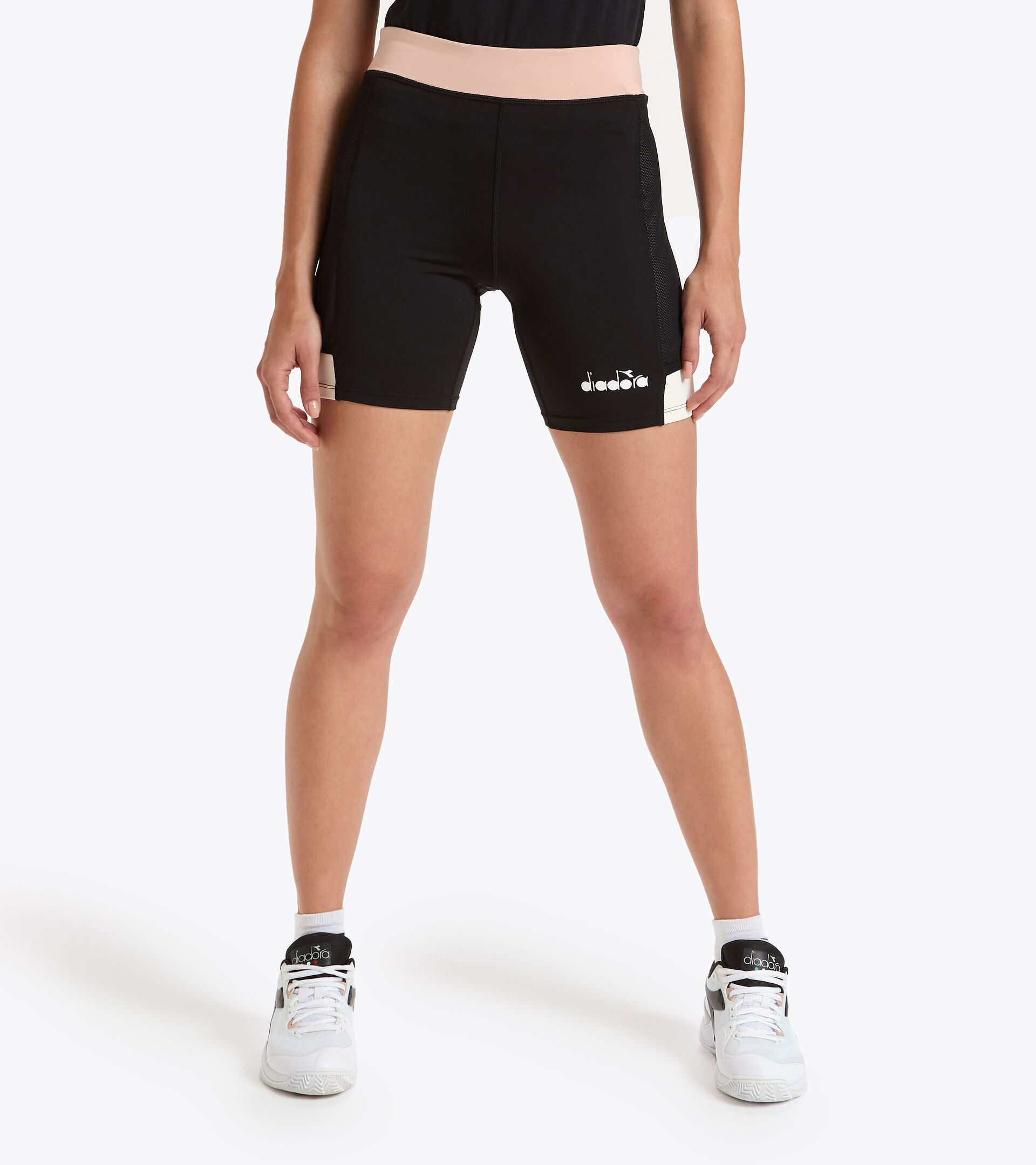 Damen-Tennis-Shorts L. SHORT TIGHTS POCKET SCHWARZ/MAHAGONI ROSE - Diadora