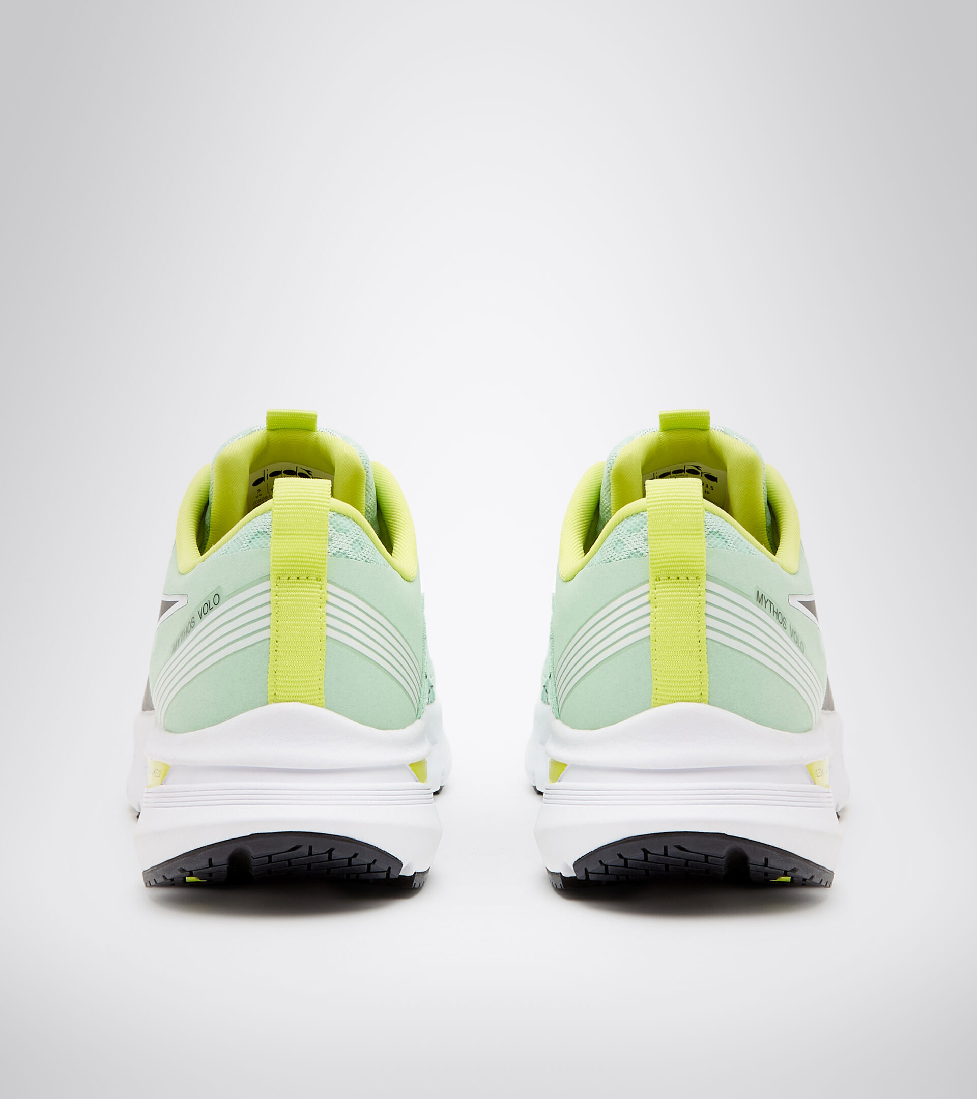 Footwear Sport DONNA MYTHOS BLUSHIELD VOLO W GREEN ASH/BLACK/SULPHUR SPRING Diadora