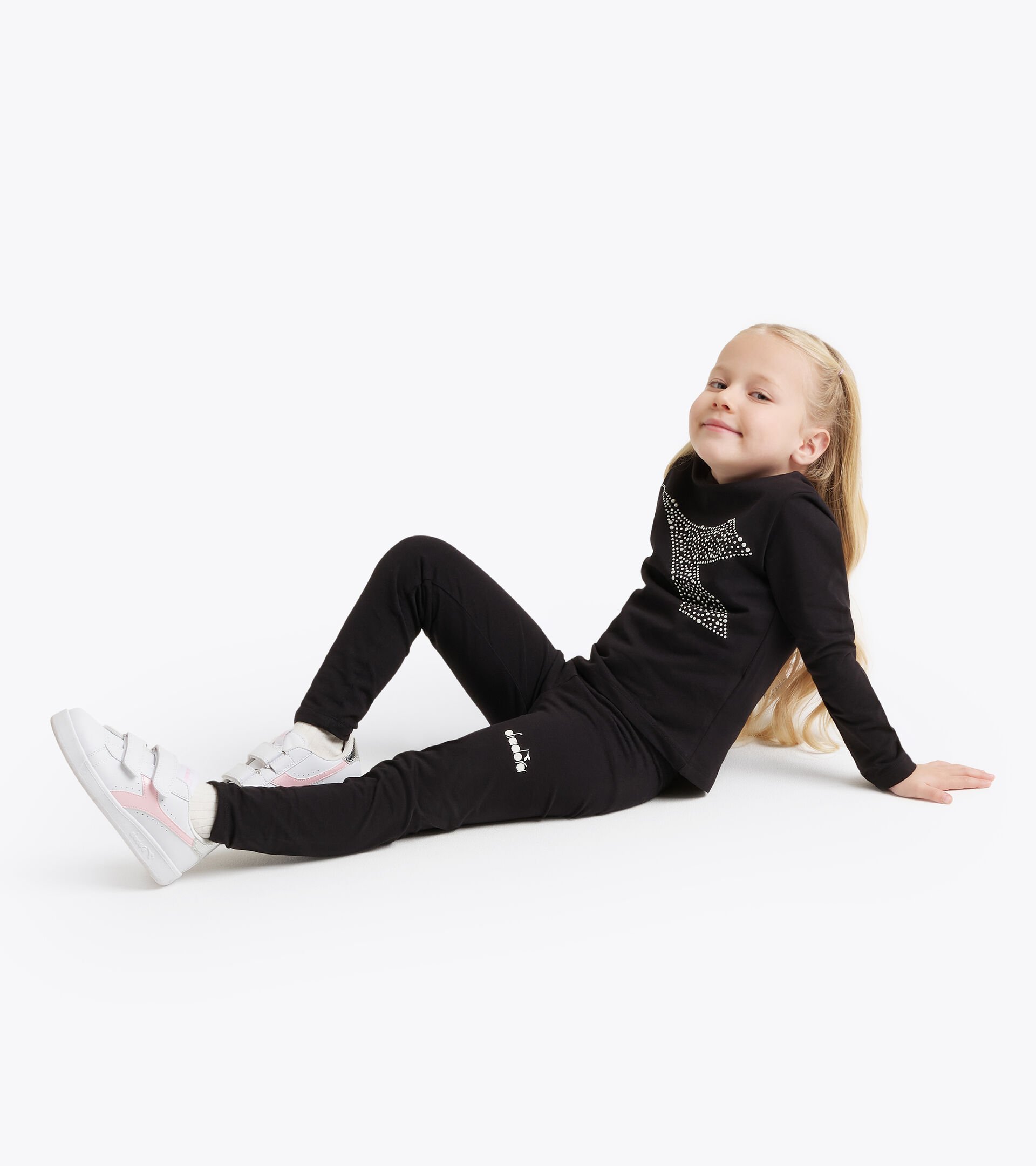 Sports t-shirt - Girls JG. T-SHIRT SS RHINESTONE TD BLACK - Diadora