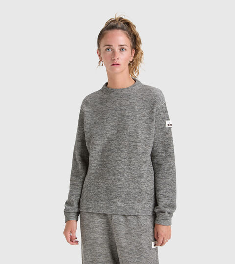 Sportlicher Sweater mit Rundhalsausschnitt - Damen L. SWEATSHIRT CREW MANIFESTO 2030 TURKE KOFFEE BRAUN MELANGE - Diadora