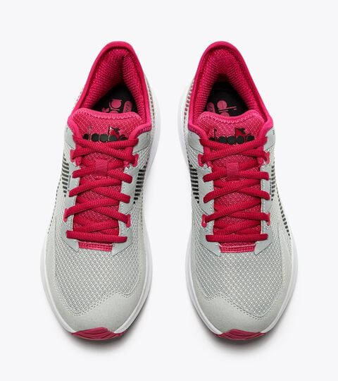 PASSO 3 W, SILVER DD/BLK/RUBINE RED C Running shoe - Women PASSO 3 W SILVER DD/BLK/RUBINE RED C - Diadora
