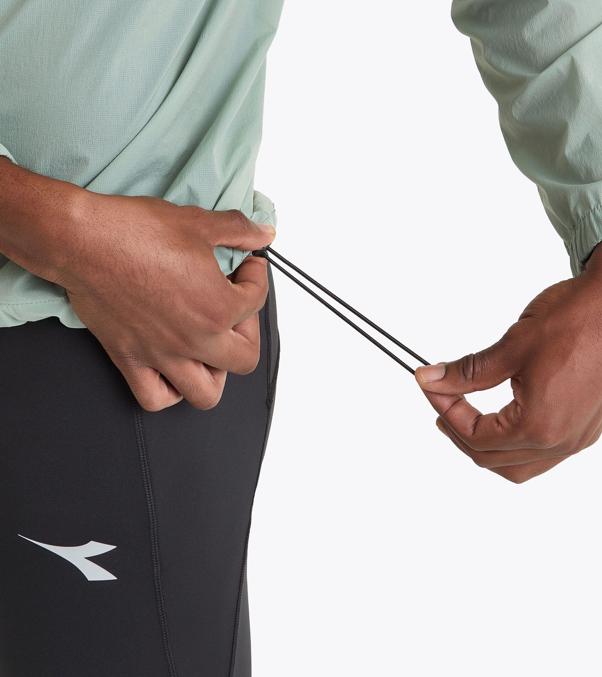 Packable windbreaker jacket - Running - Men’s WINDBREAKER PACKABLE JACKET ICEBERG GREEN - Diadora