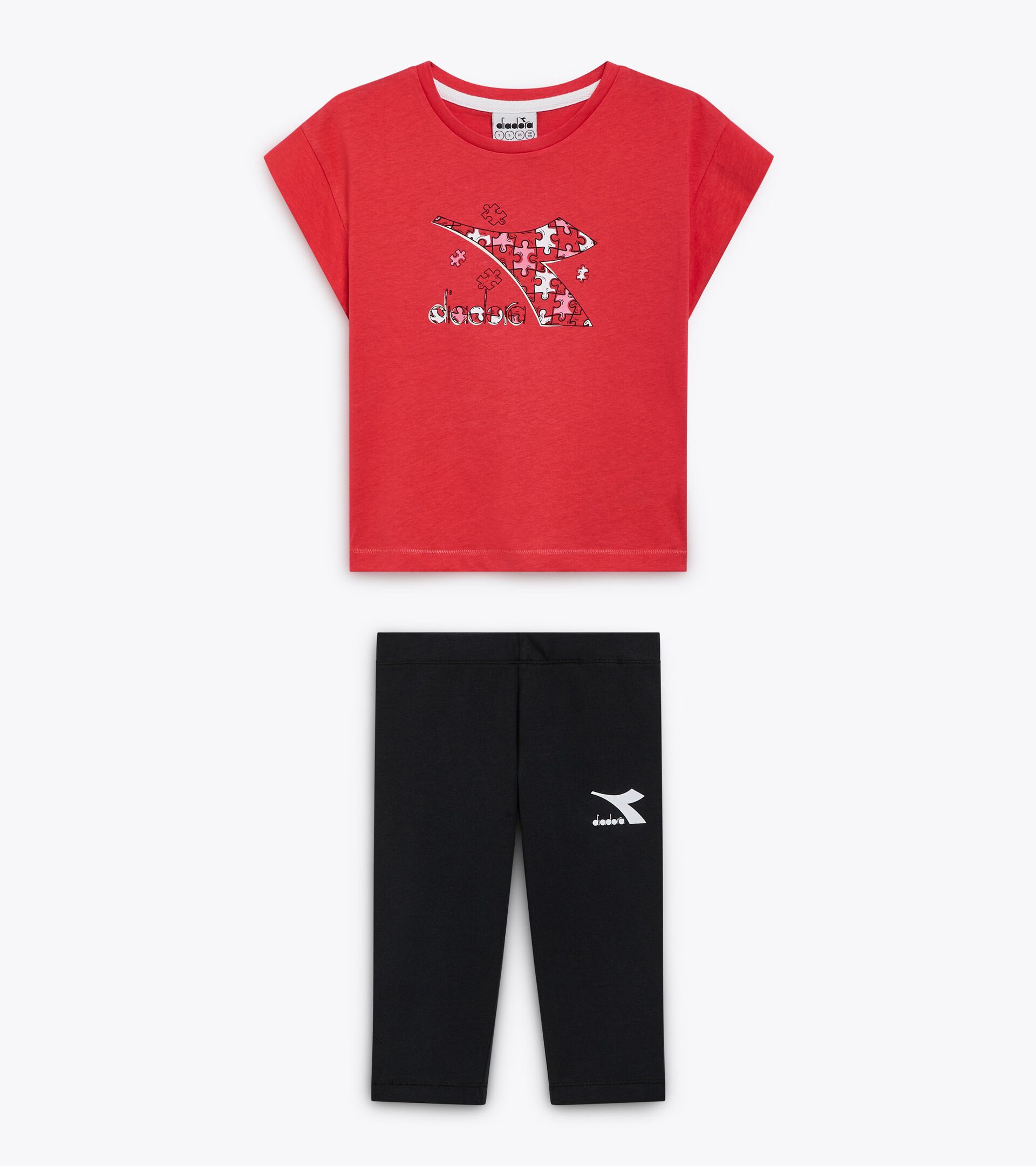 Conjunto deportivo - Camiseta y leggings - Niñas y adolescentes
 JG. SET SS PUZZLES ROJO CAYENA - Diadora