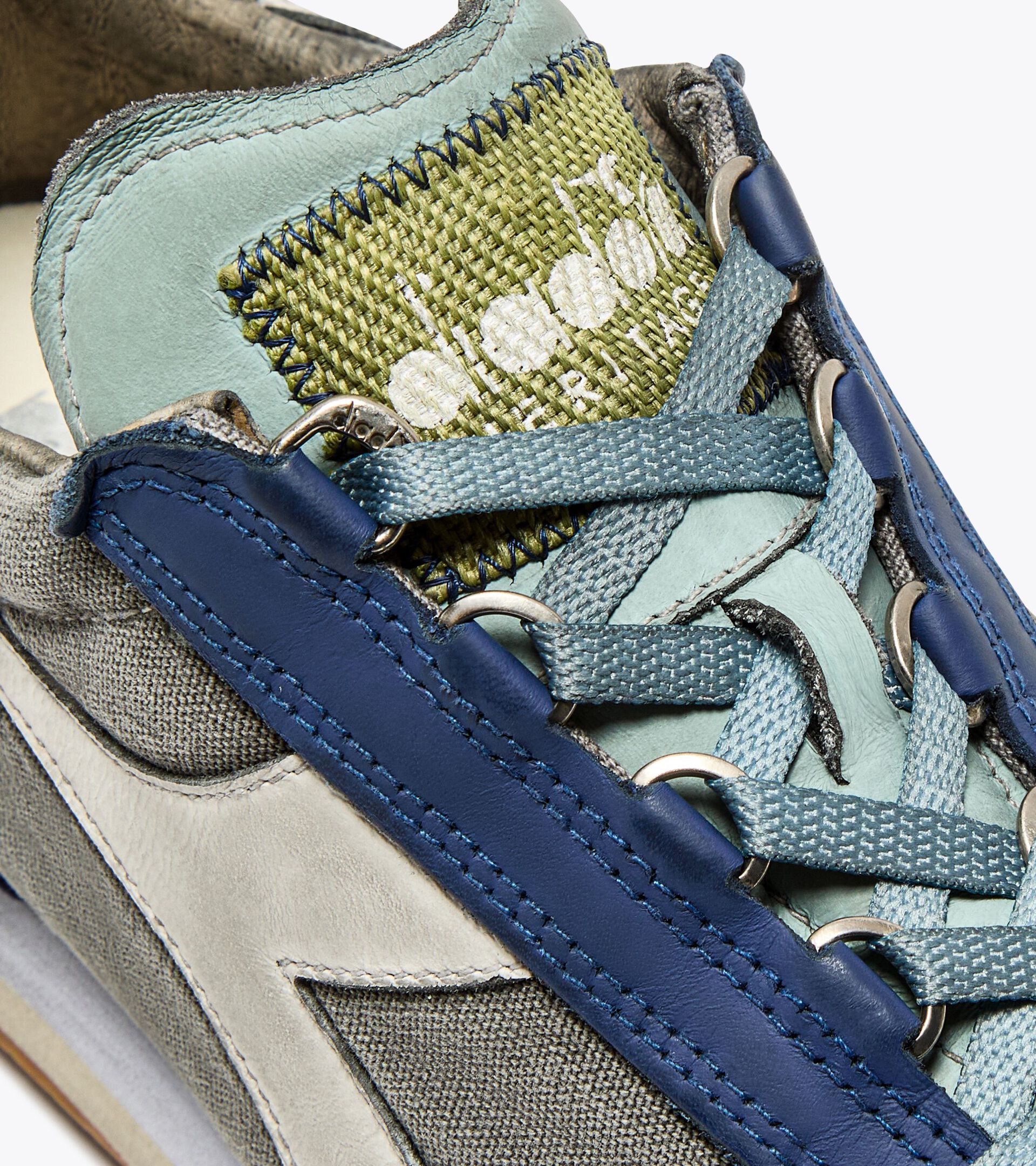 Heritage leather sneaker - All-Gender
 EQUIPE DIRTY SW EVO BLUE HAZE - Diadora
