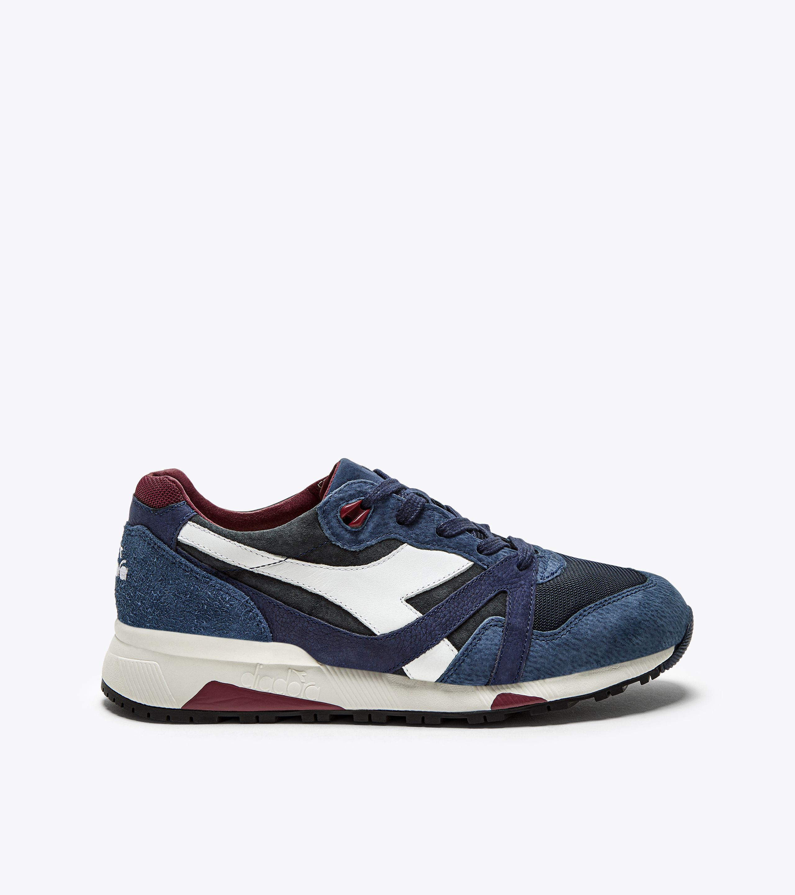 Scarpe diadora deals saldi