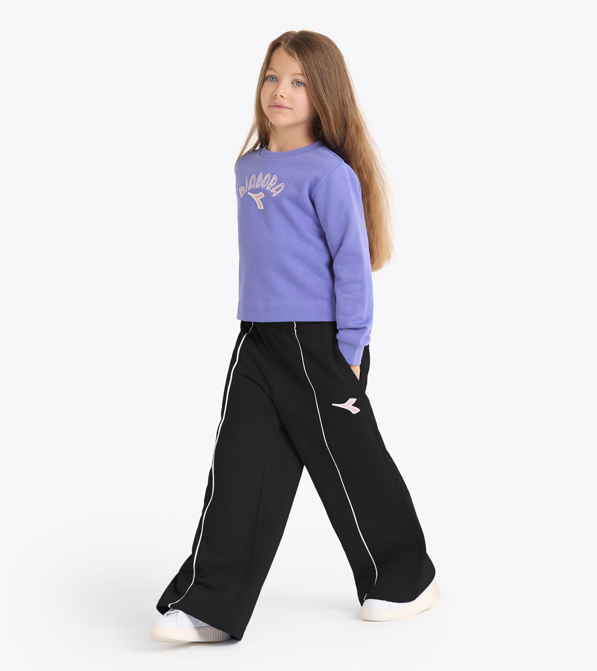 Coordinated tracksuit - Girl
 JG. TRACKSUIT (BR) IRIS BLOOM - Diadora