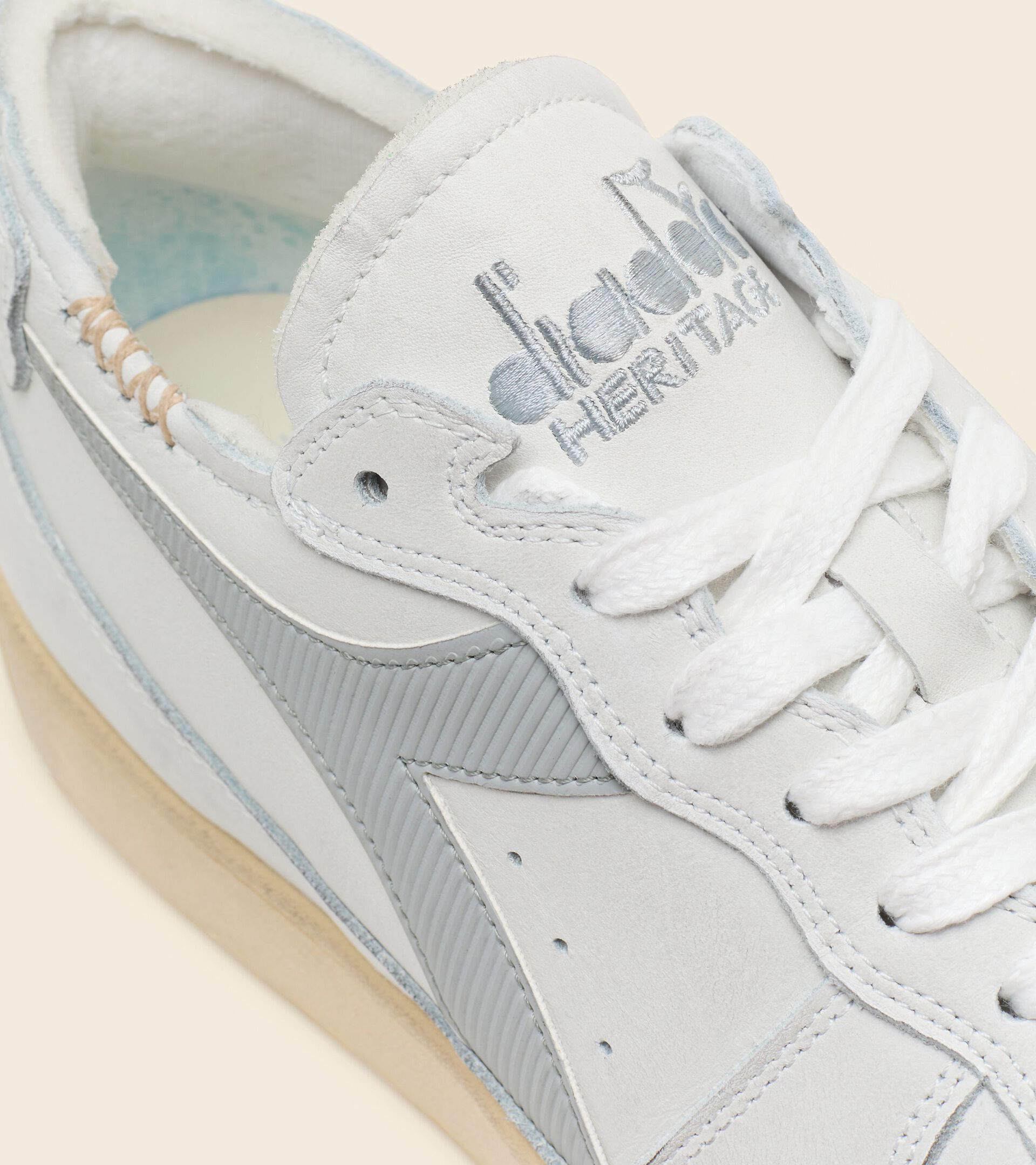 Scarpa Heritage - Unisex MI BASKET ROW CUT BIANCO/GRIGIO AURORA - Diadora