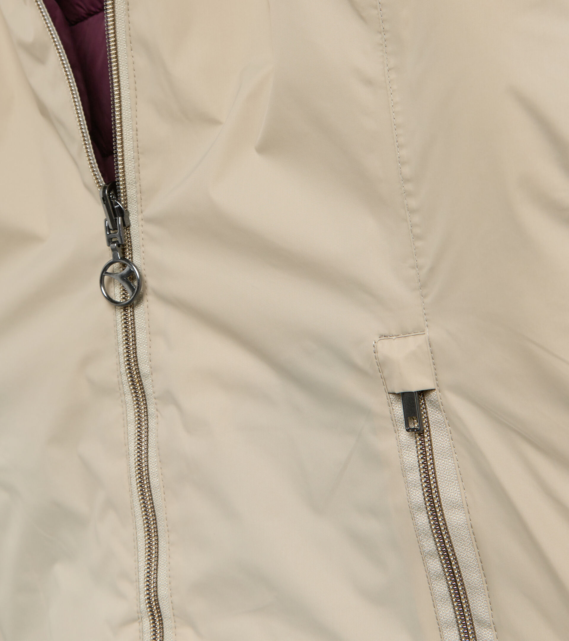 Wattierte Wendejacke - Damen L. HOODIE INSULATED JACKET FEDER GRAU/WEINBERG WEIN - Diadora