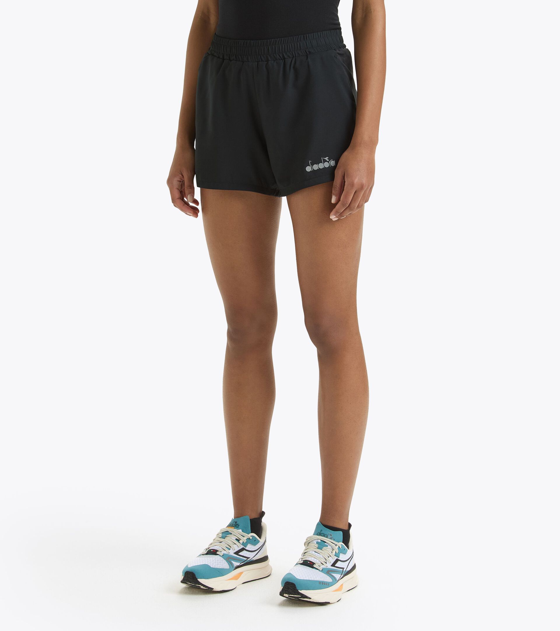 4’’ running shorts - Light fabric - Women’s
 L. SUPER LIGHT SHORTS 4" BLACK - Diadora