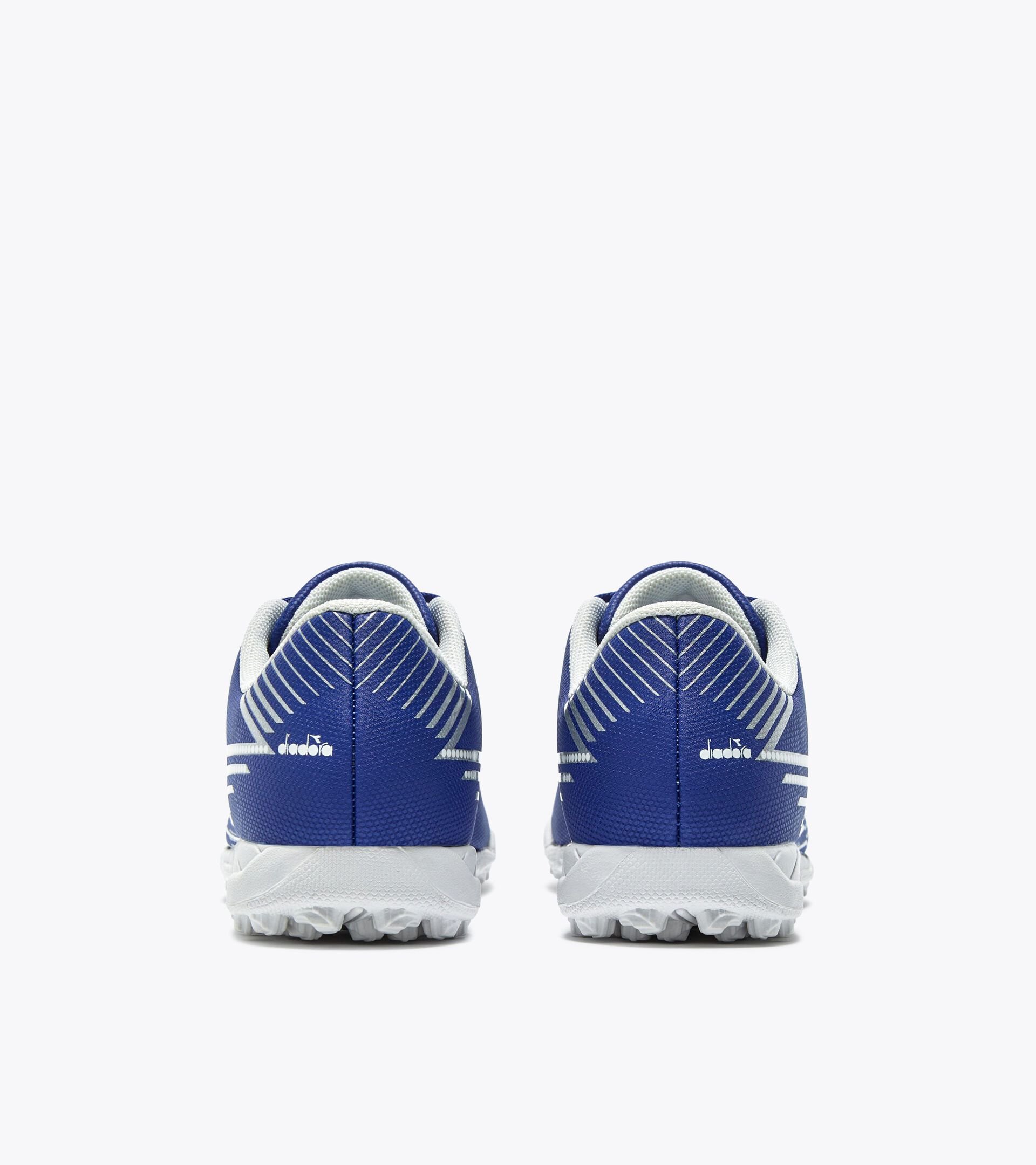 Calcio boots for synthetic grounds - Junior
 PICHICHI 8 TF JR MAZARINE BLUE/SILVER DD - Diadora