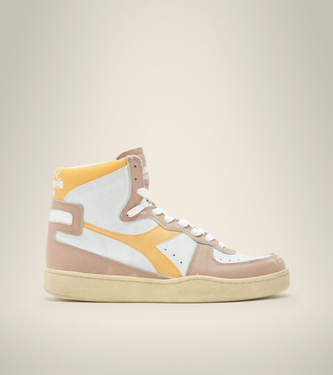 Chaussures Heritage - Unisexe MI BASKET USED BLANC/ORANGE CIRE D ABEILLE - Diadora