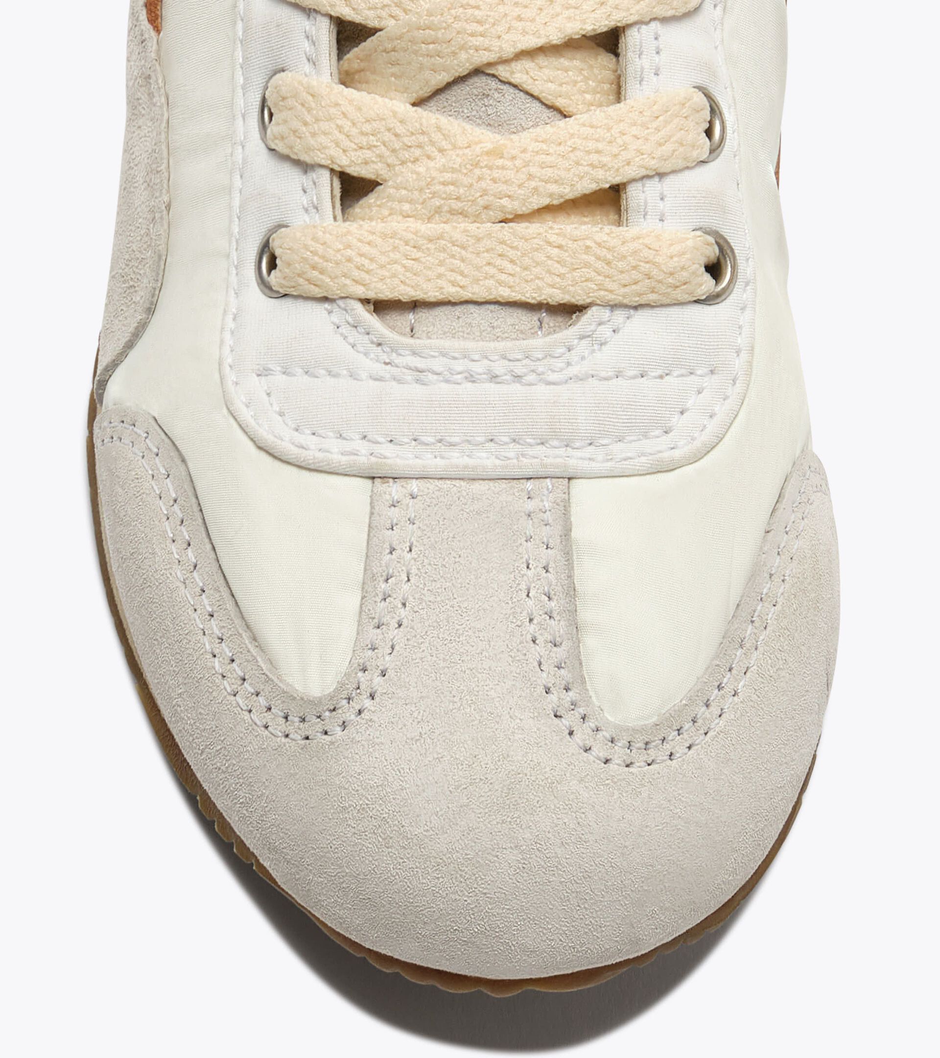 Suede leather Heritage Sneaker - All-gender EQUIPE VELA SW WHITE - Diadora