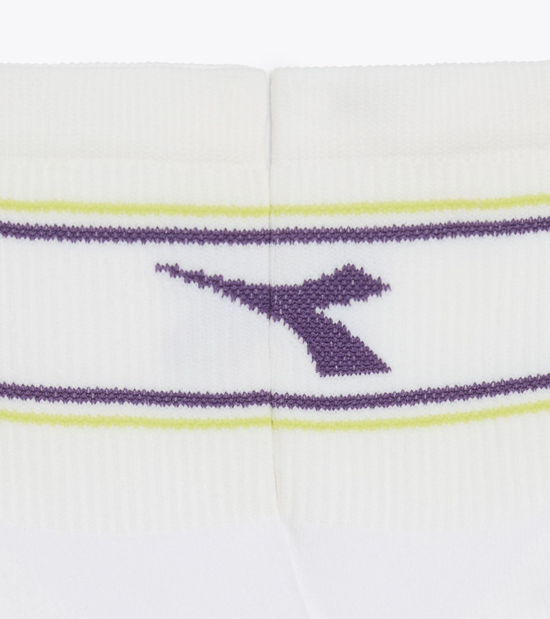 Socks - Men&rsquo;s
 SOCKS WHISPER WHITE /GRAPE COMPOTE - Diadora