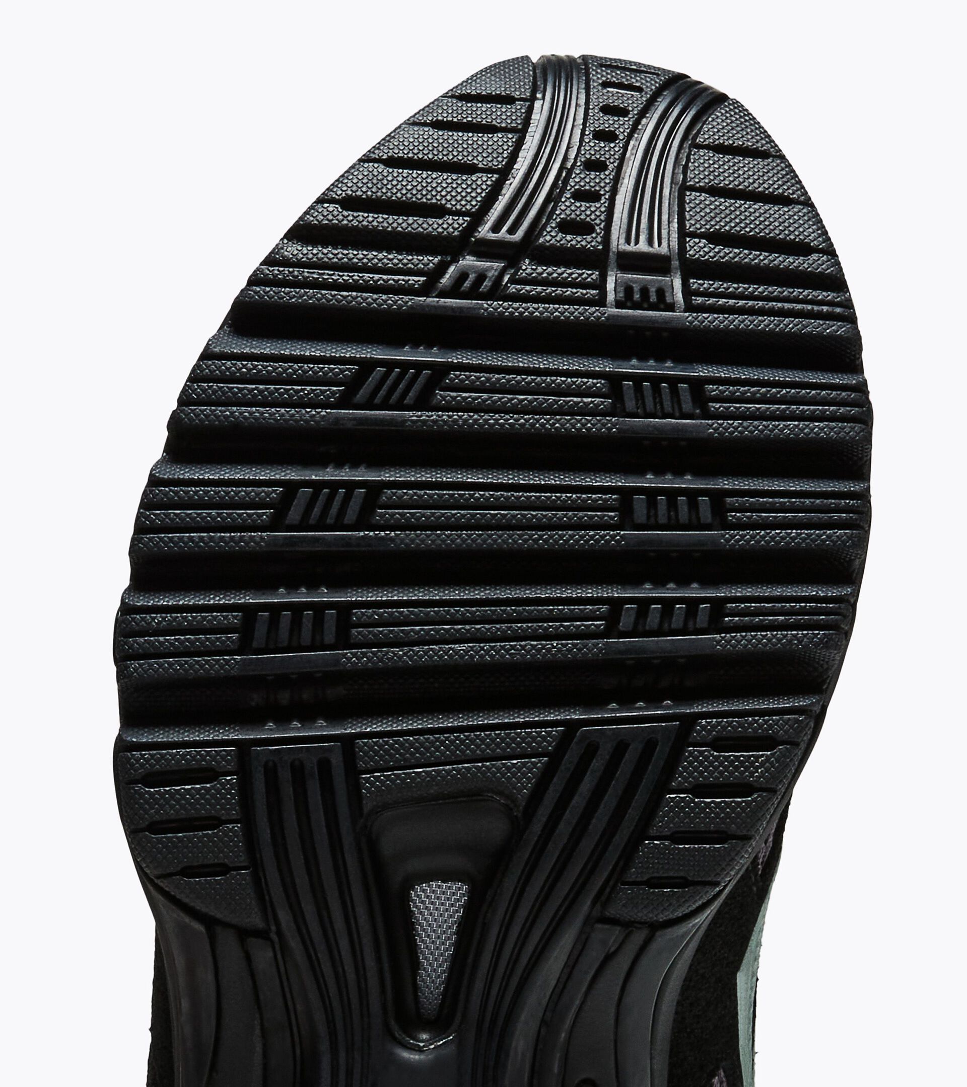 2000s-inspired Sportswear Sneakers - All-gender MYTHOS PROPULSION 280 SHADE BLACK - Diadora