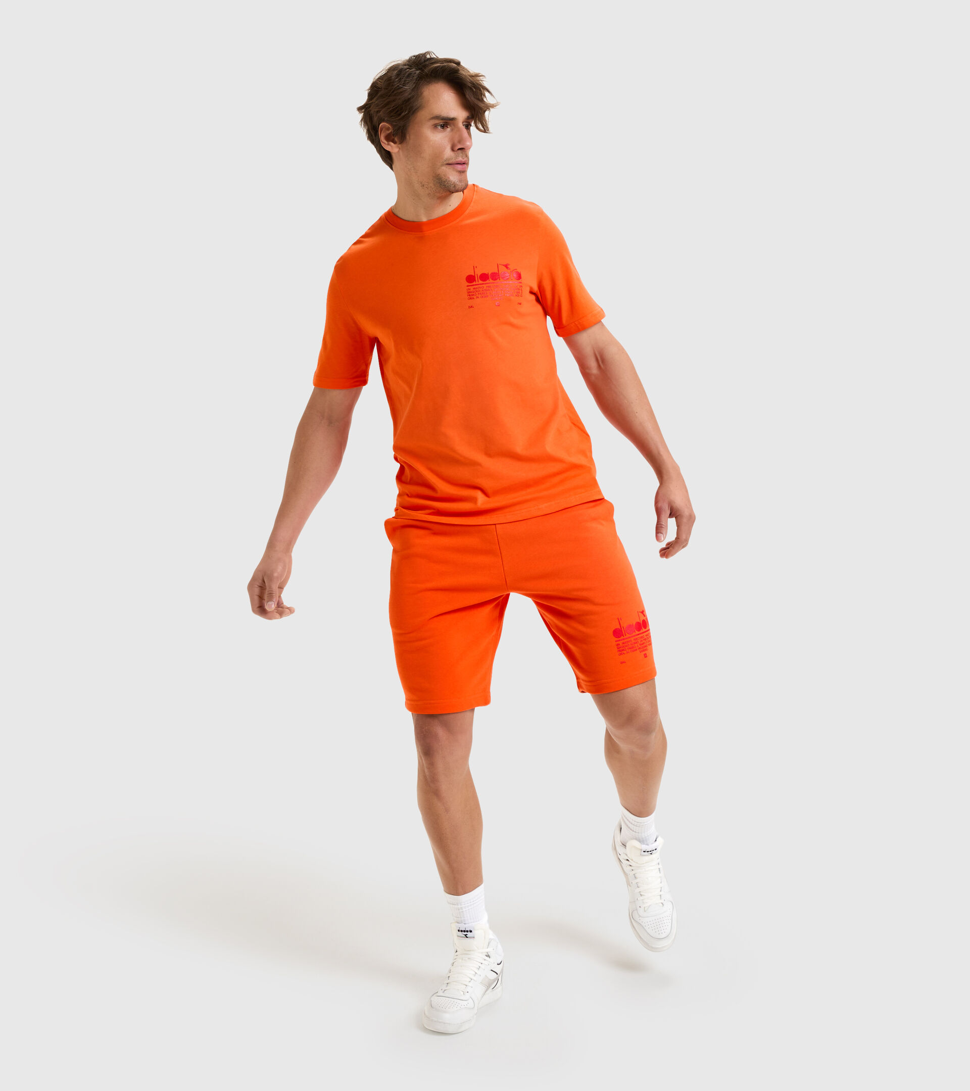 Bermudas de algodón - Unisex BERMUDA MANIFESTO NARANJA BERMELLON - Diadora