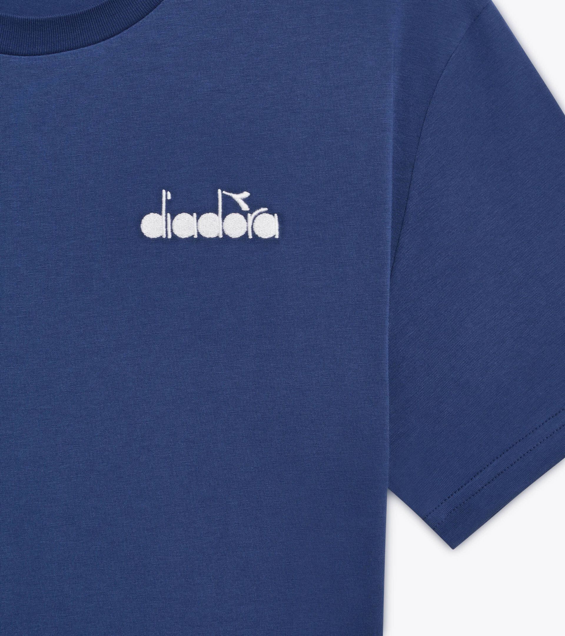 T-shirt - All-Gender
 T-SHIRT SS LOGO NAVY PEONY - Diadora