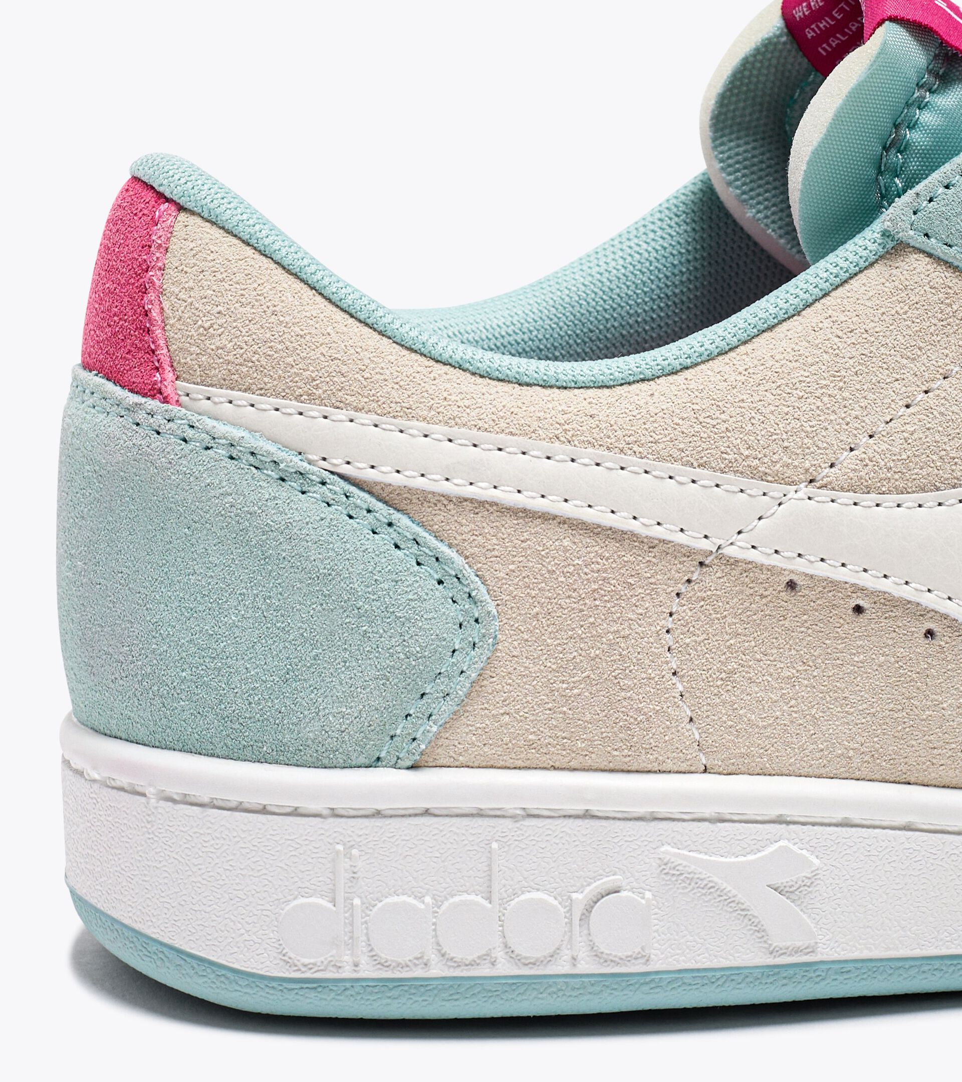 Zapatilla deportiva - Mujer MAGIC BASKET LOW SUEDE WN BLCO MURMURAR/AZUL OLAS ROCIO - Diadora