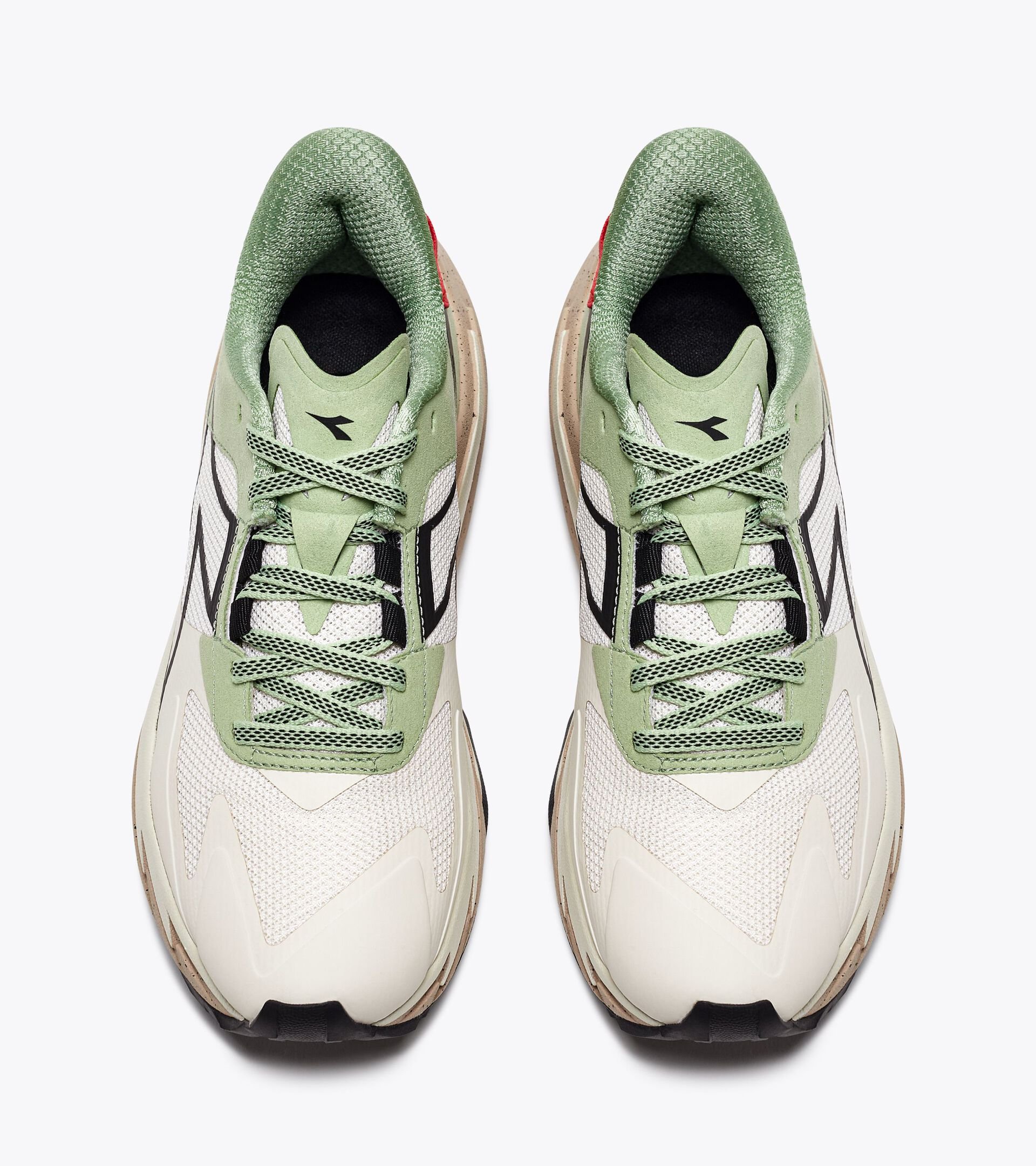 Trail Running Shoes - Unisex EQUIPE SESTRIERE-XT WHISPER WHITE/BLK/QUIET GREEN - Diadora