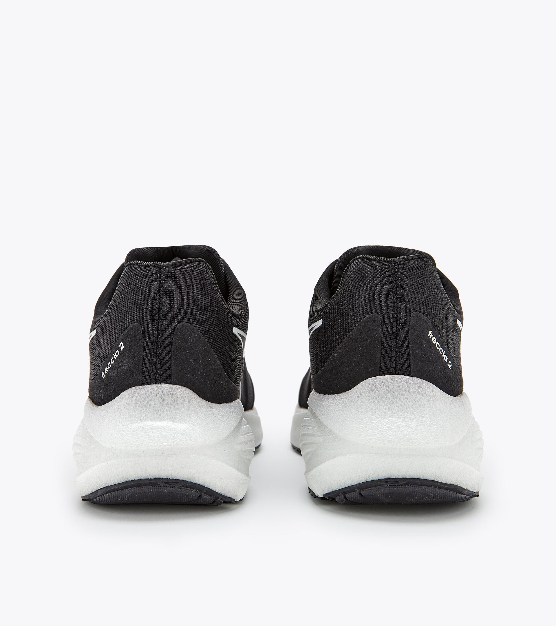 Running shoes - Men FRECCIA 2 BLACK/WHITE (C7406) - Diadora