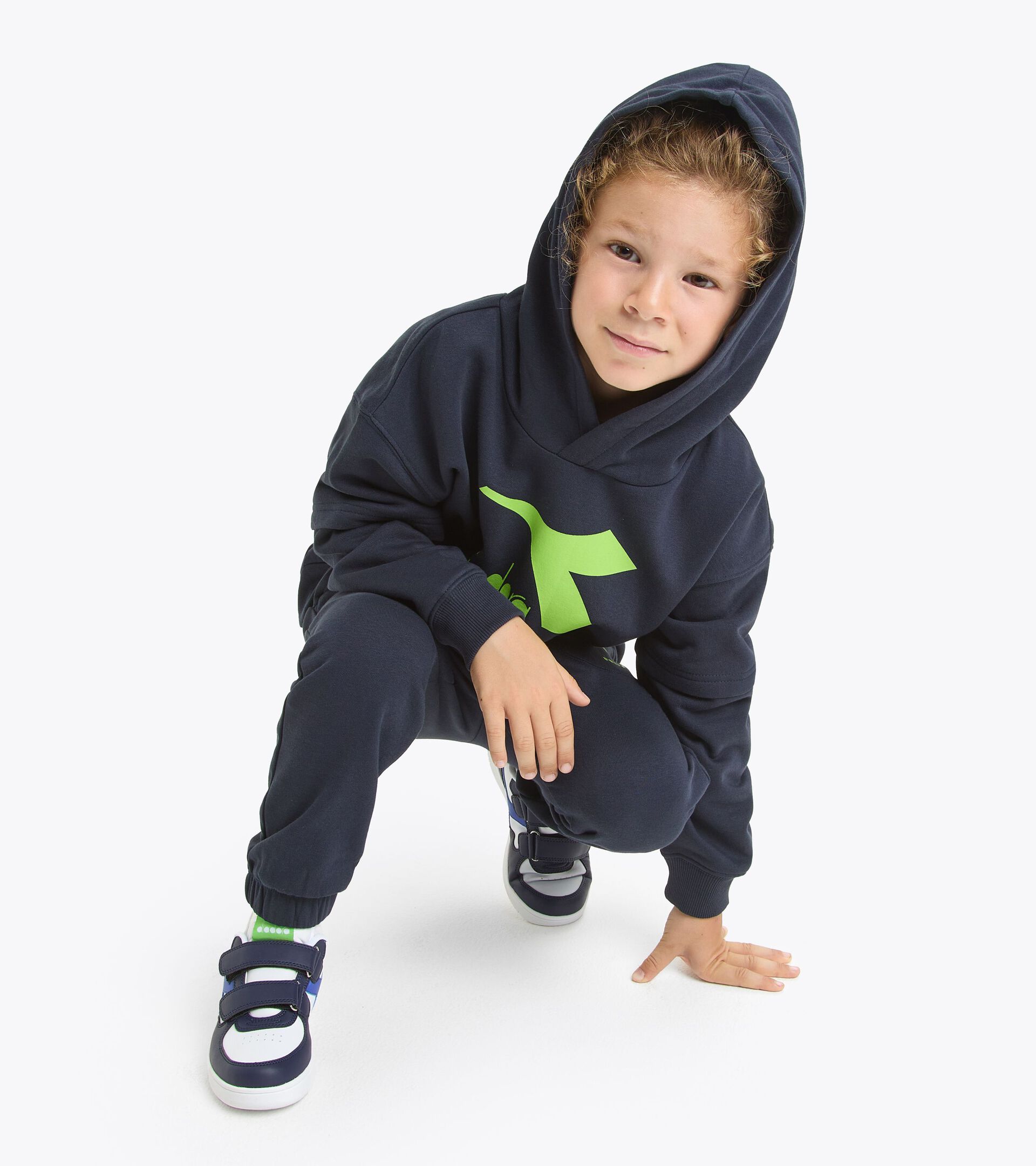 Sportliches Sweatshirt - Jungen JB. HOODIE NEON MARINEBLAU - Diadora