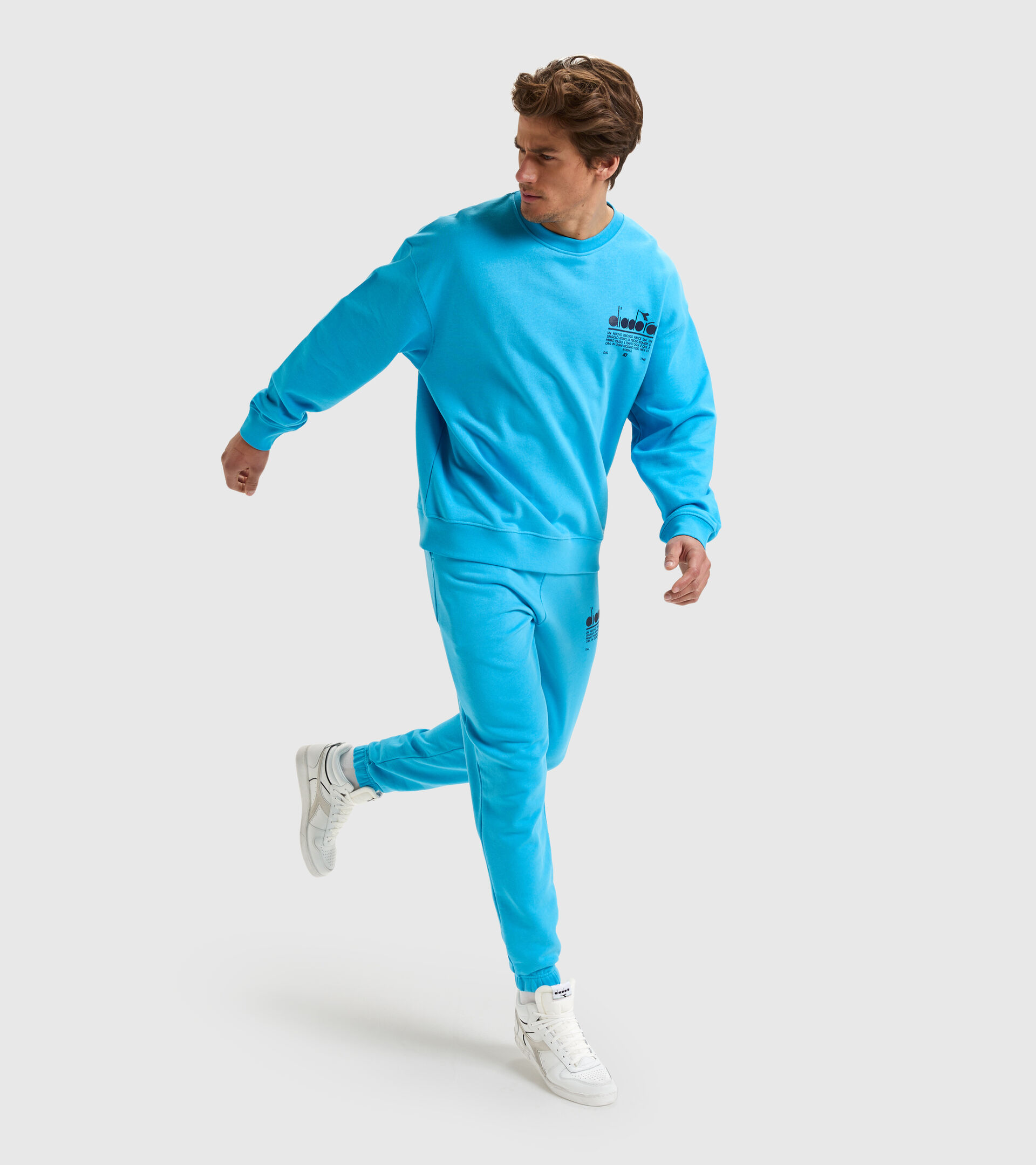Cotton round-neck sweatshirt - Unisex SWEATSHIRT CREW MANIFESTO SKY BLUE INTENSE - Diadora