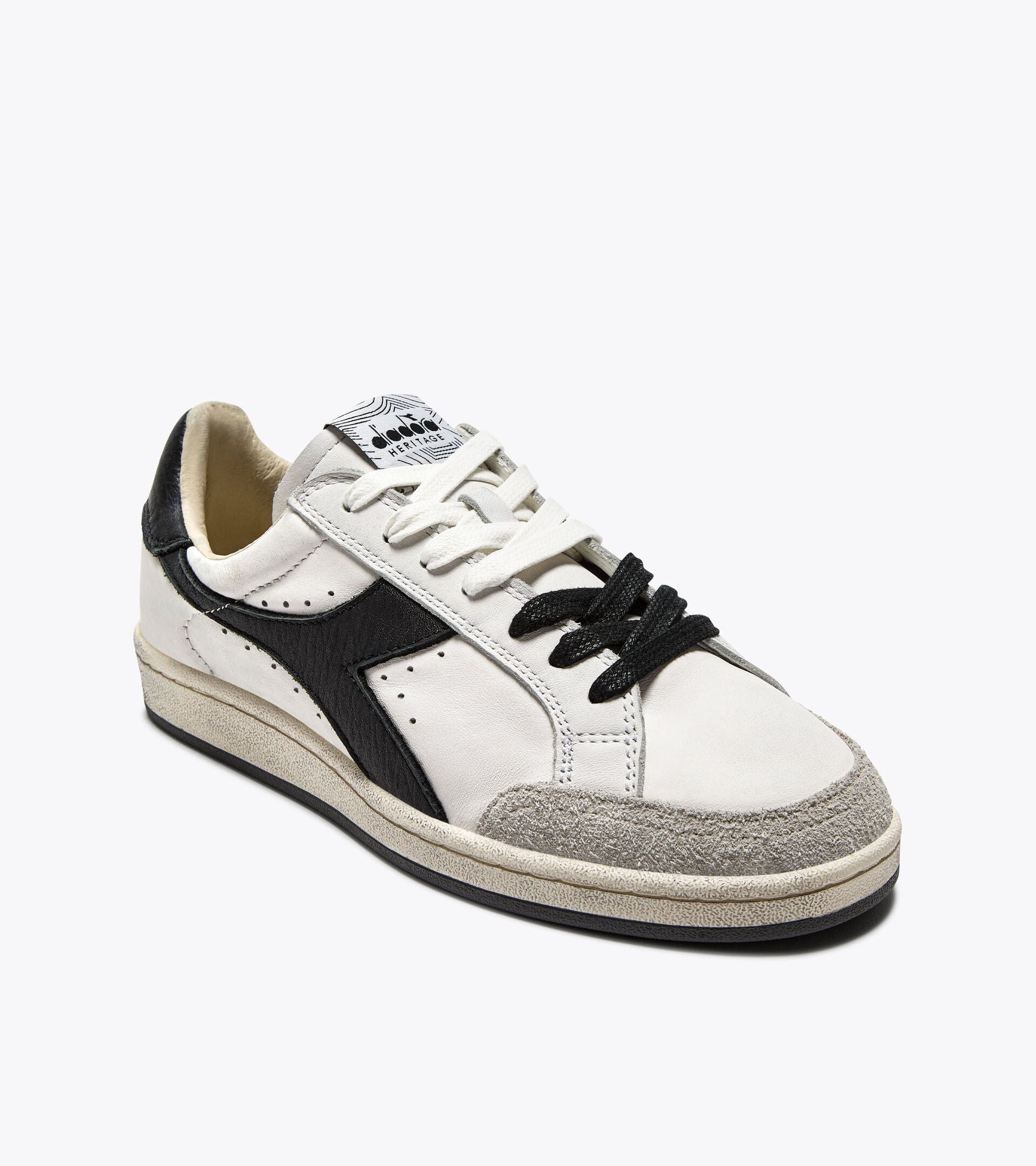 Sneaker Heritage aus Leder - F&uuml;r alle Geschlechter
 PRESTIGE USED WEISS/SCHWARZ - Diadora
