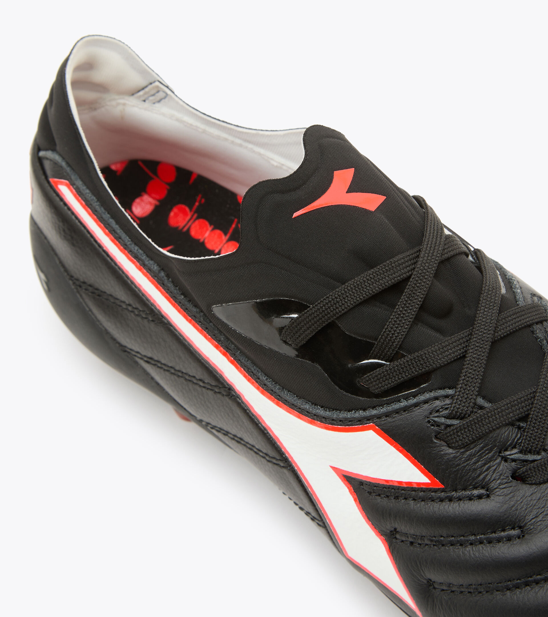 Footwear Sport UOMO BRASIL ELITE TECH LPX NEGRO/BLANCO/ROJO FLUO Diadora