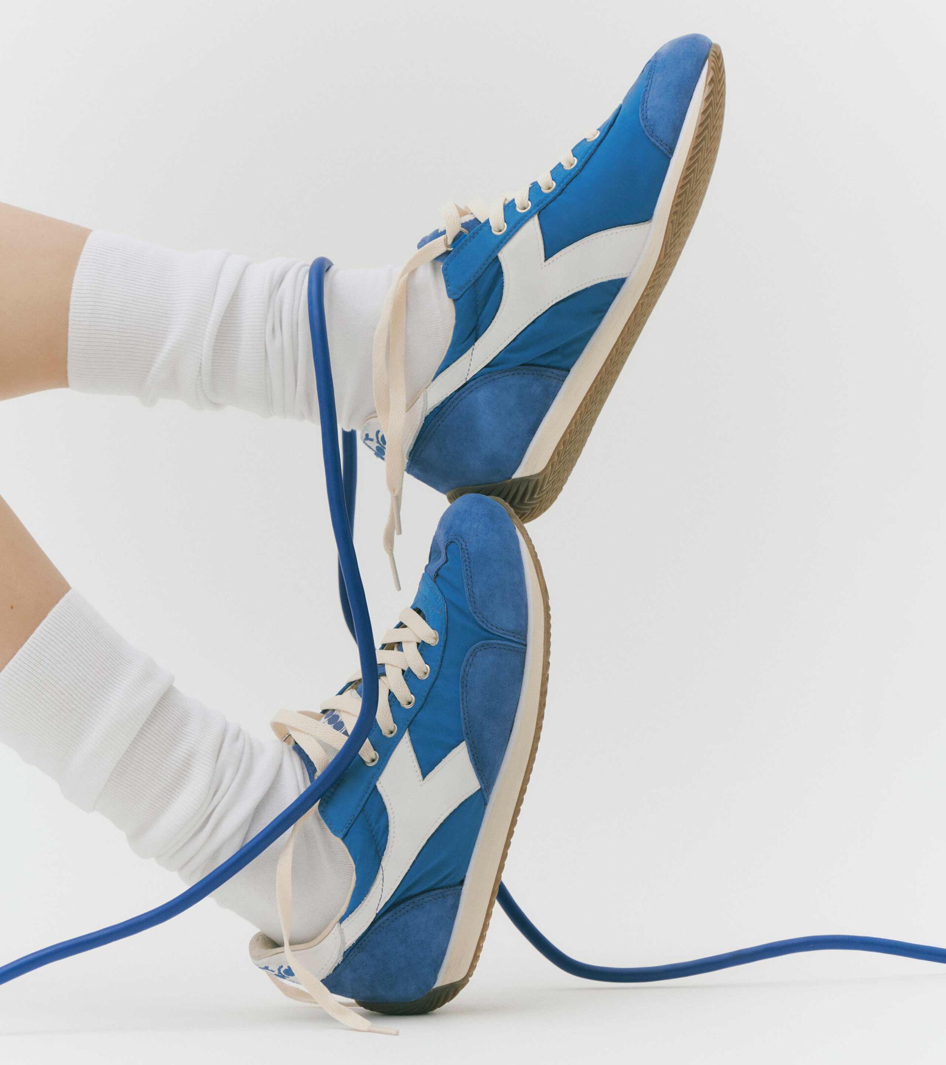 Suede leather Heritage Sneaker - All-gender EQUIPE VELA SW BLUE REFLEX - Diadora