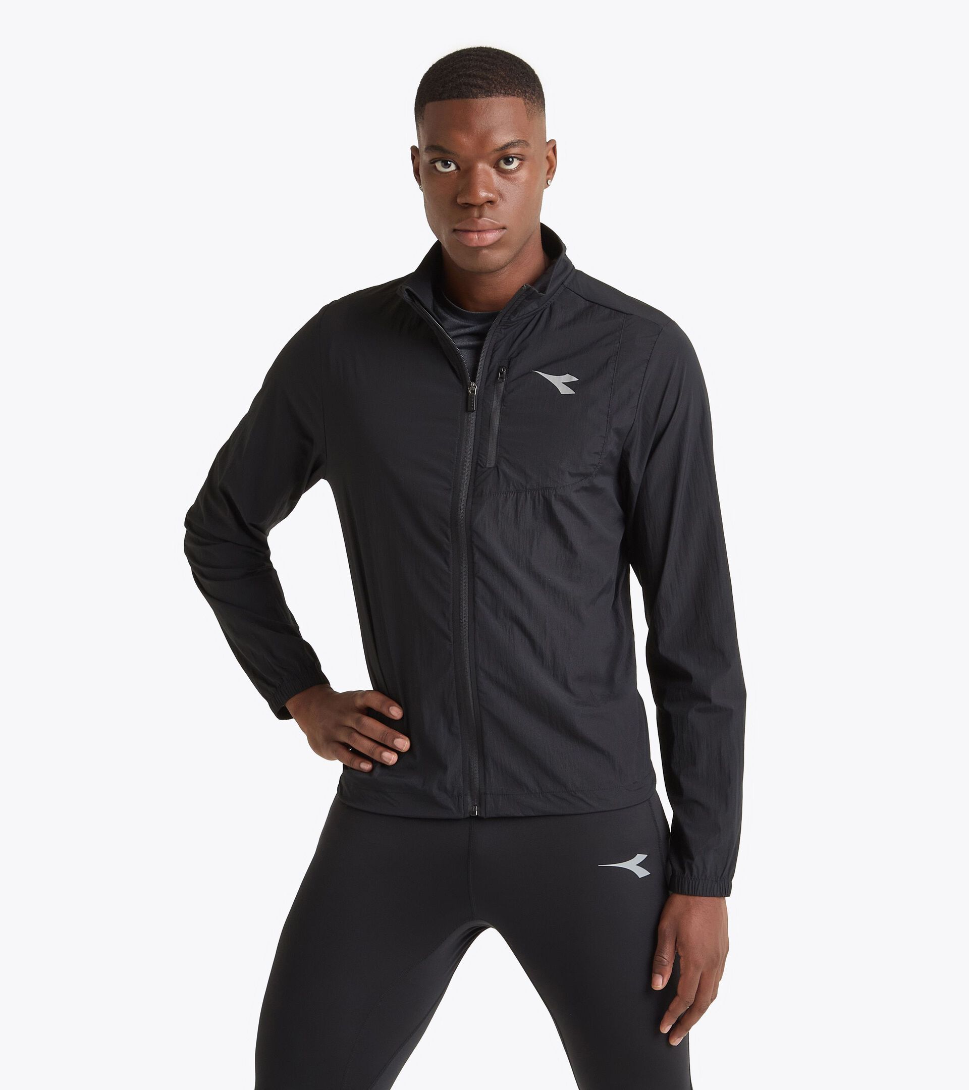 Packable windbreaker jacket  - Running - Men’s WINDBREAKER PACKABLE JACKET BLACK - Diadora