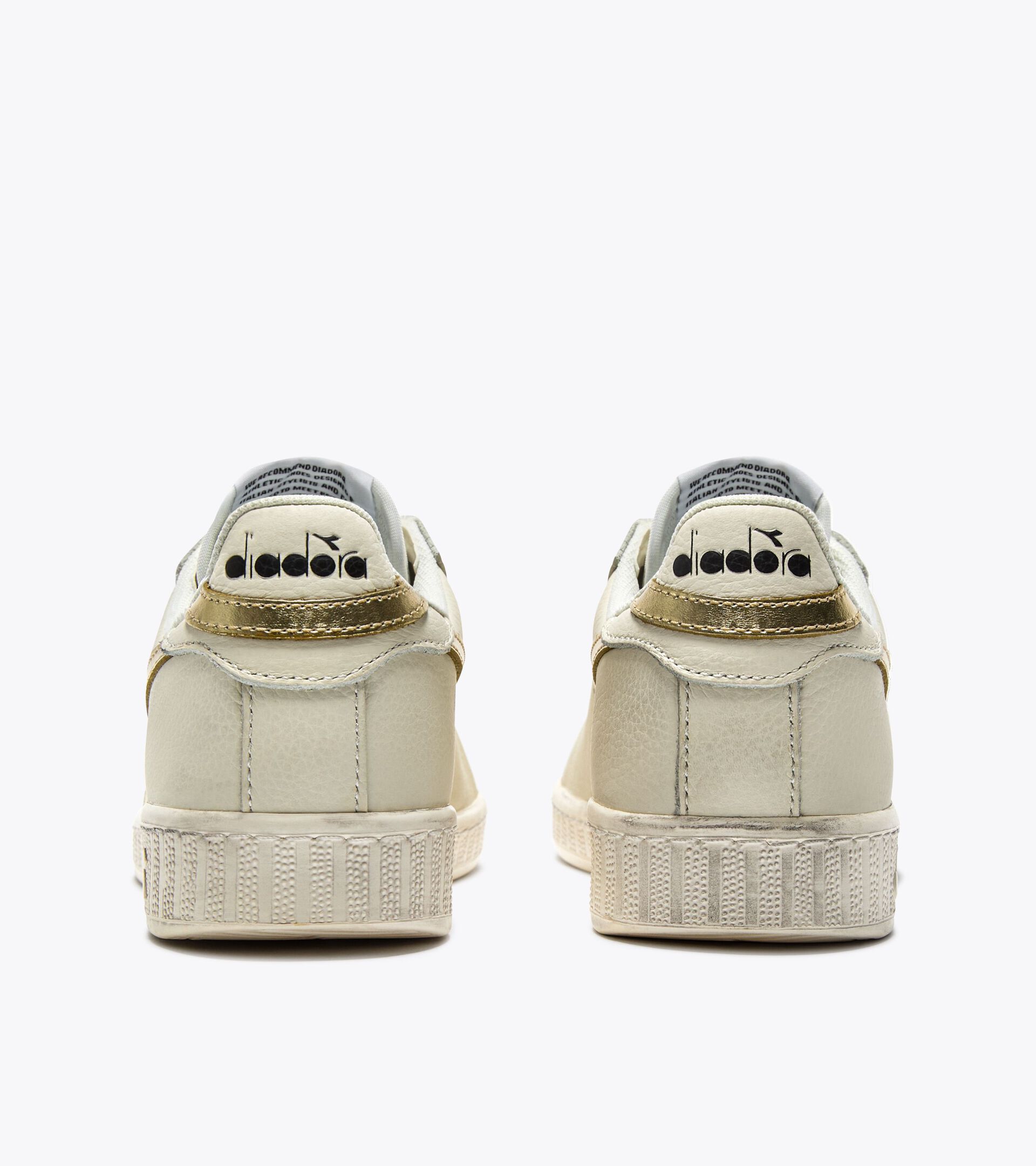 Leather sports sneakers - Women&rsquo;s GAME L LOW WAXED METAL WN WHITE/GOLD - Diadora