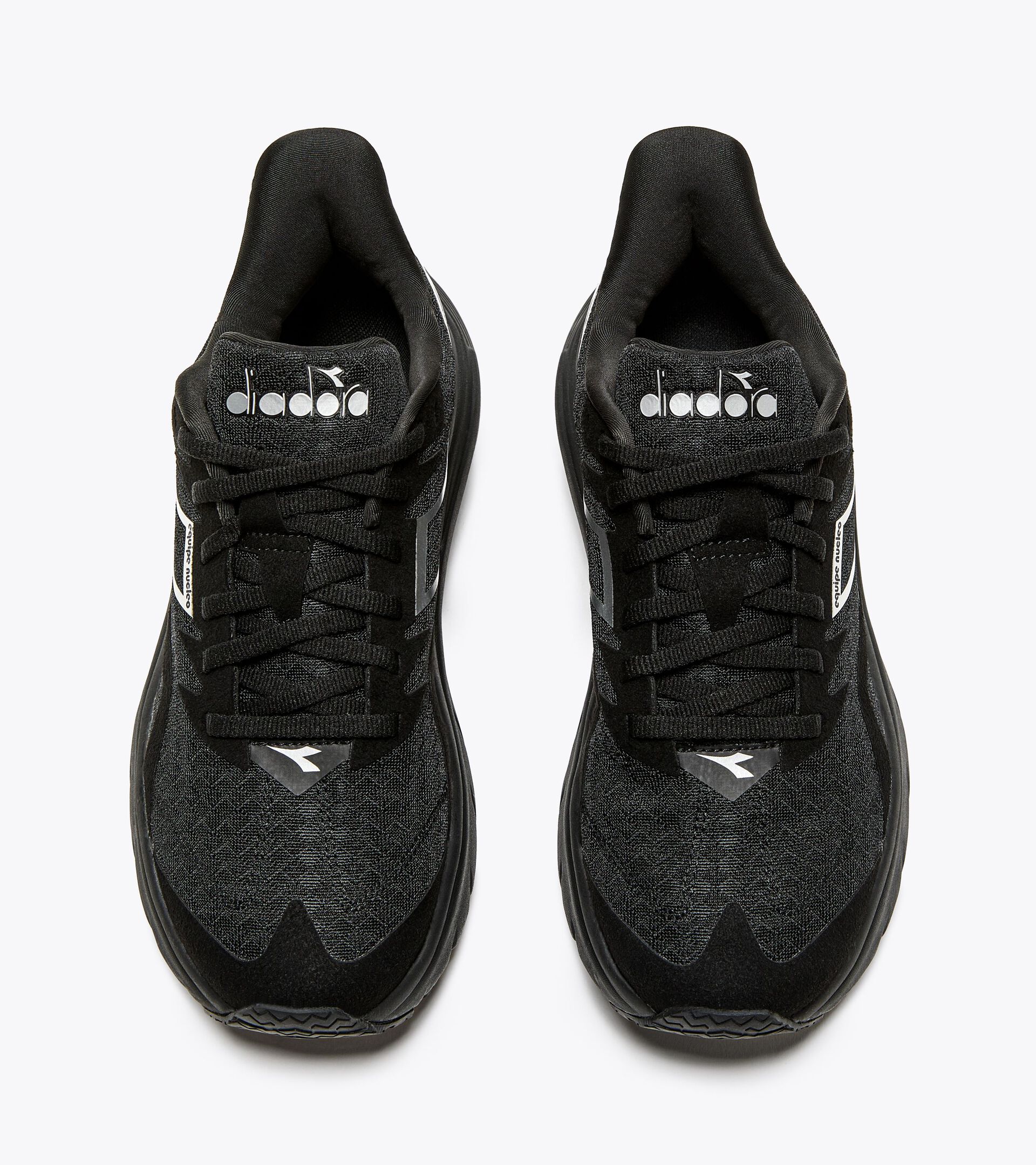 Running shoes - Women EQUIPE NUCLEO W BLACK/BLACK - Diadora
