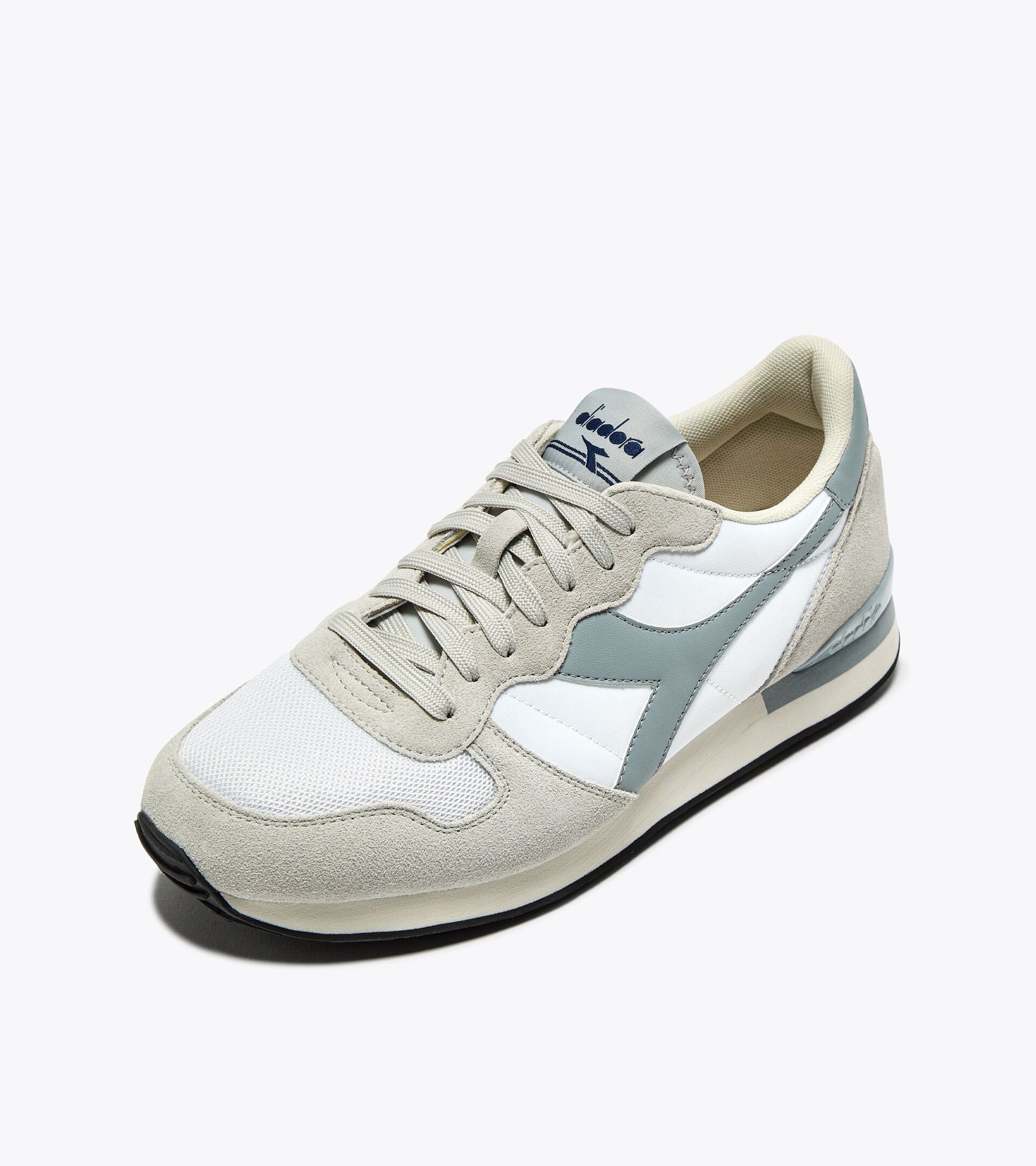 Sporty sneakers - All-Gender CAMARO WHITE/DAWN BLUE - Diadora