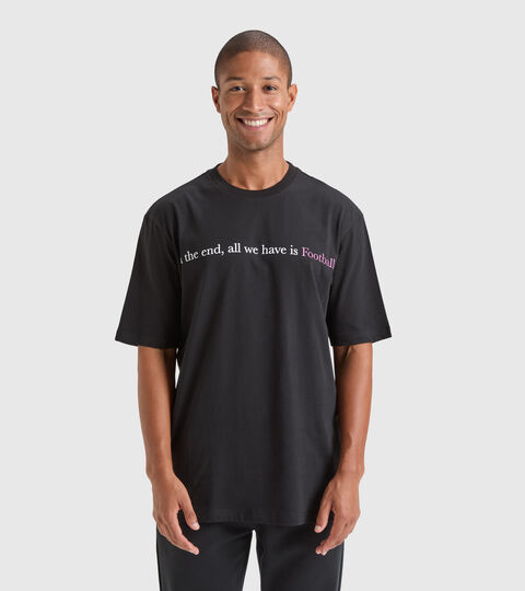 Camiseta deportiva Throwback - Unisex T-SHIRT SS CLASSIC STORY FI NEGRO - Diadora