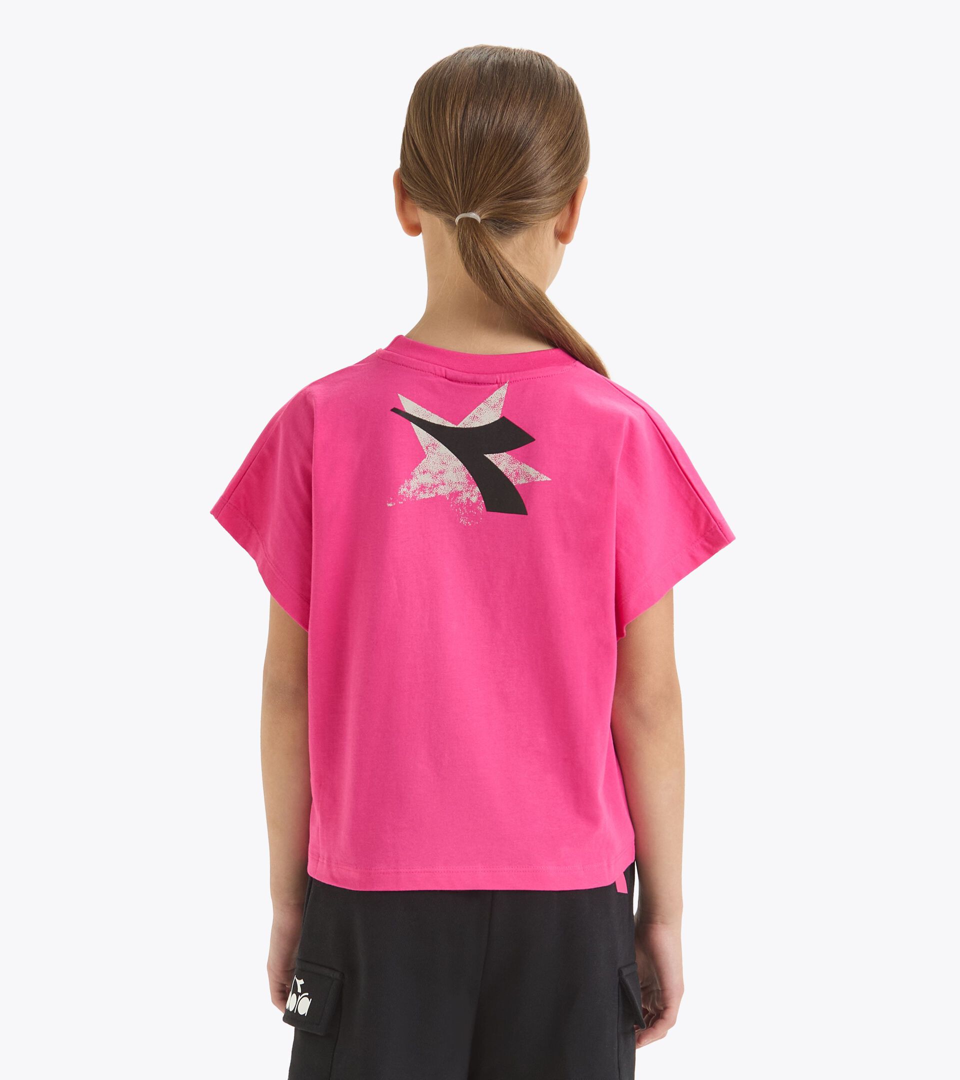 Camiseta cropped - Corte boxy - Niña JG. T-SHIRT STARS ROSA FUCSIA - Diadora