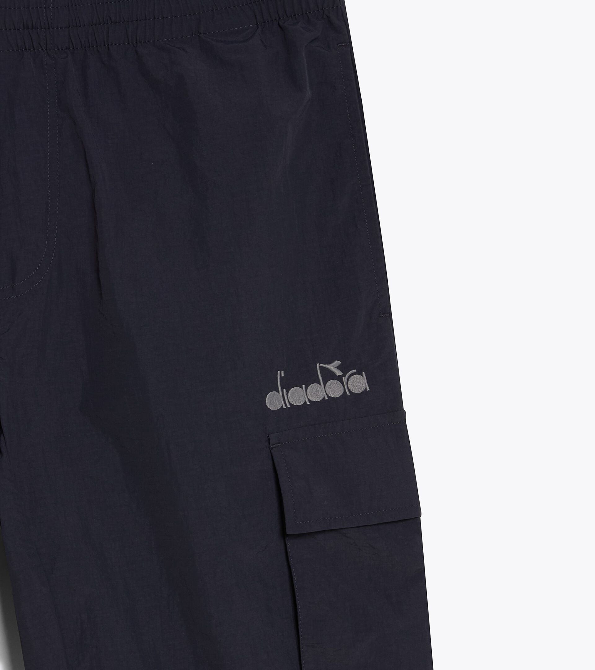 Trousers - Regular fit - Men&rsquo;s TRACK PANT AVENUE LAB BLACK COAL - Diadora