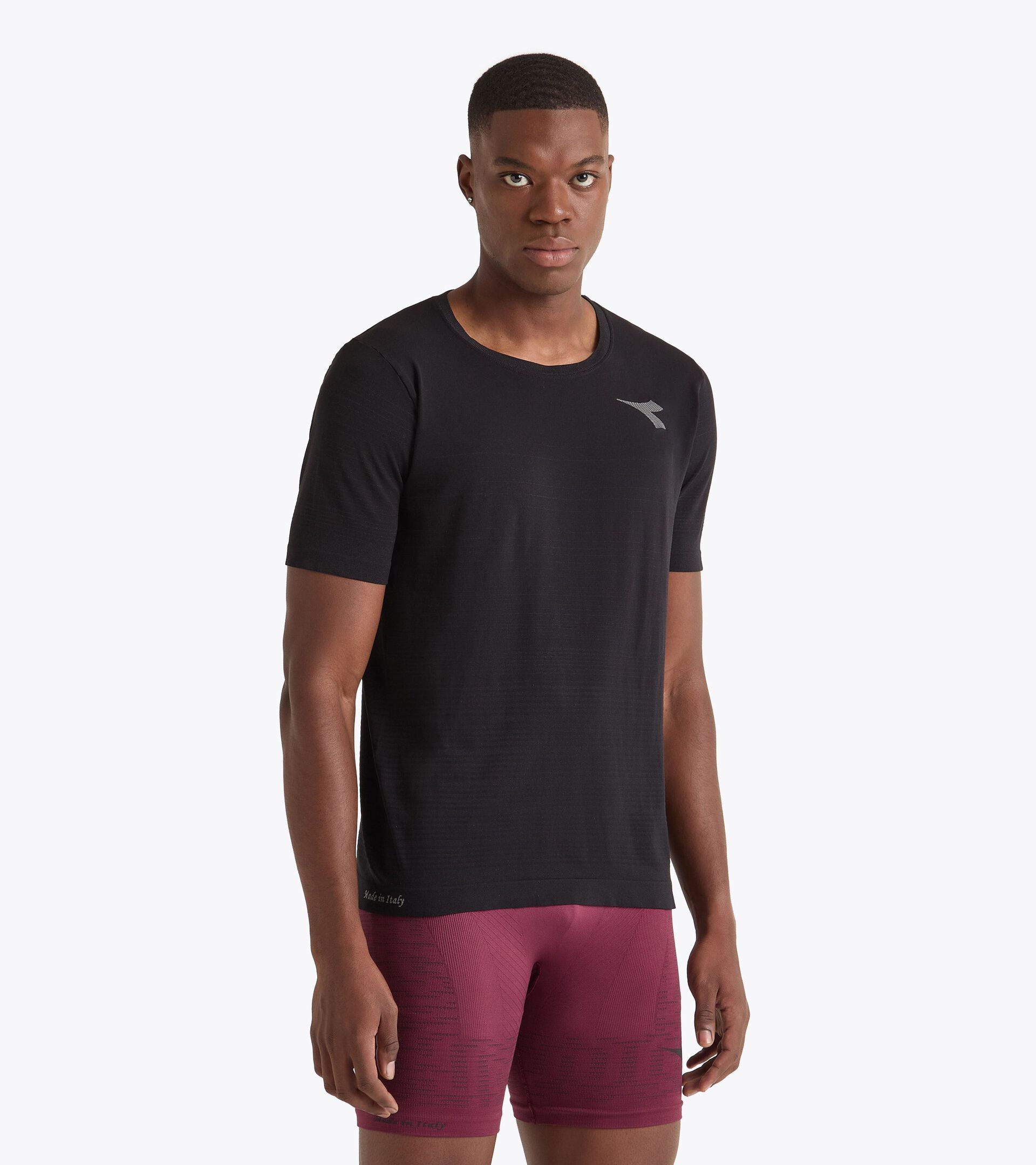 Technical t-shirt for temperature control -  Running - Men’s
 SS T-SHIRT STRATOUNO BLACK - Diadora