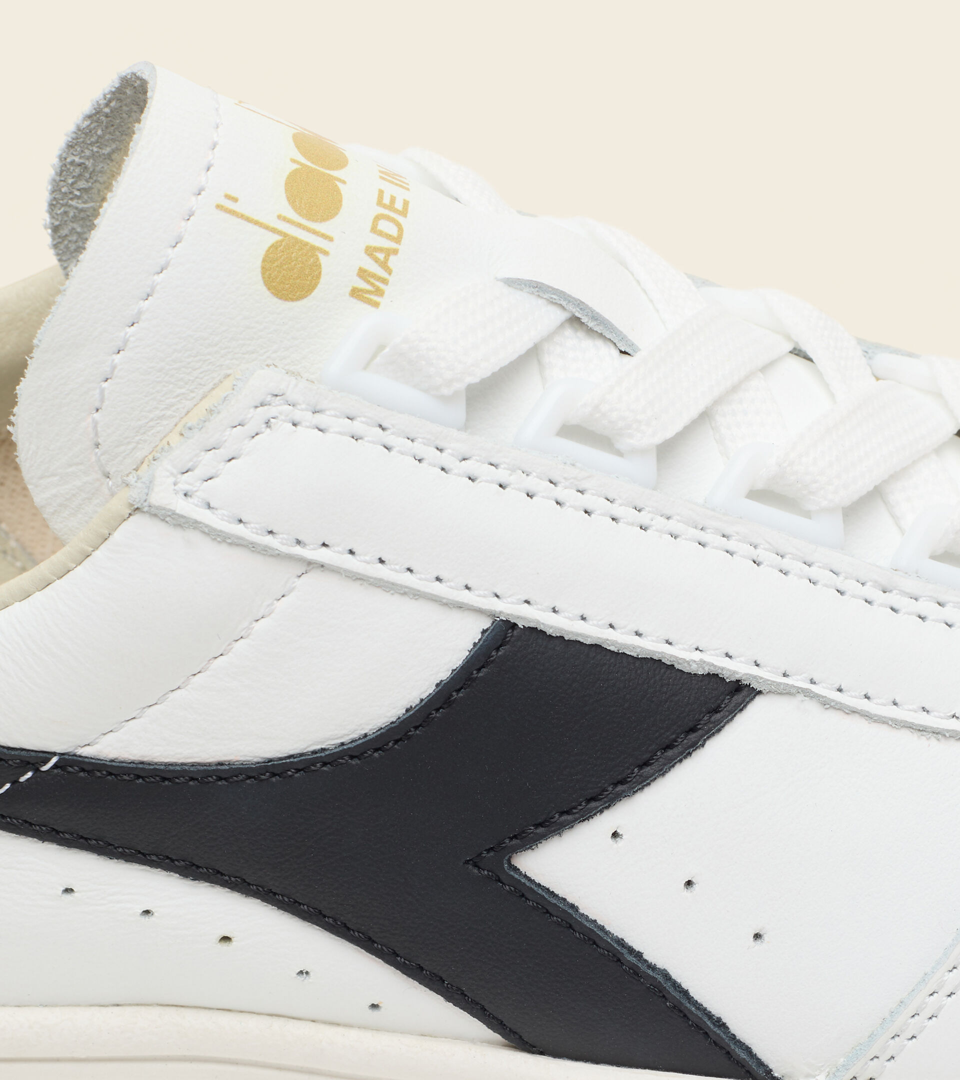 Heritage-Schuh Made in Italy - Unisex B.ELITE H ITALIA SPORT BIANCO/NERO/ORO - Diadora