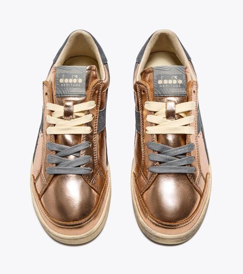 PRESTIGE METAL USED, QUASI ALBICOCCA Sneaker Heritage in pelle metallizzata - Per ogni genere PRESTIGE METAL USED QUASI ALBICOCCA - Diadora