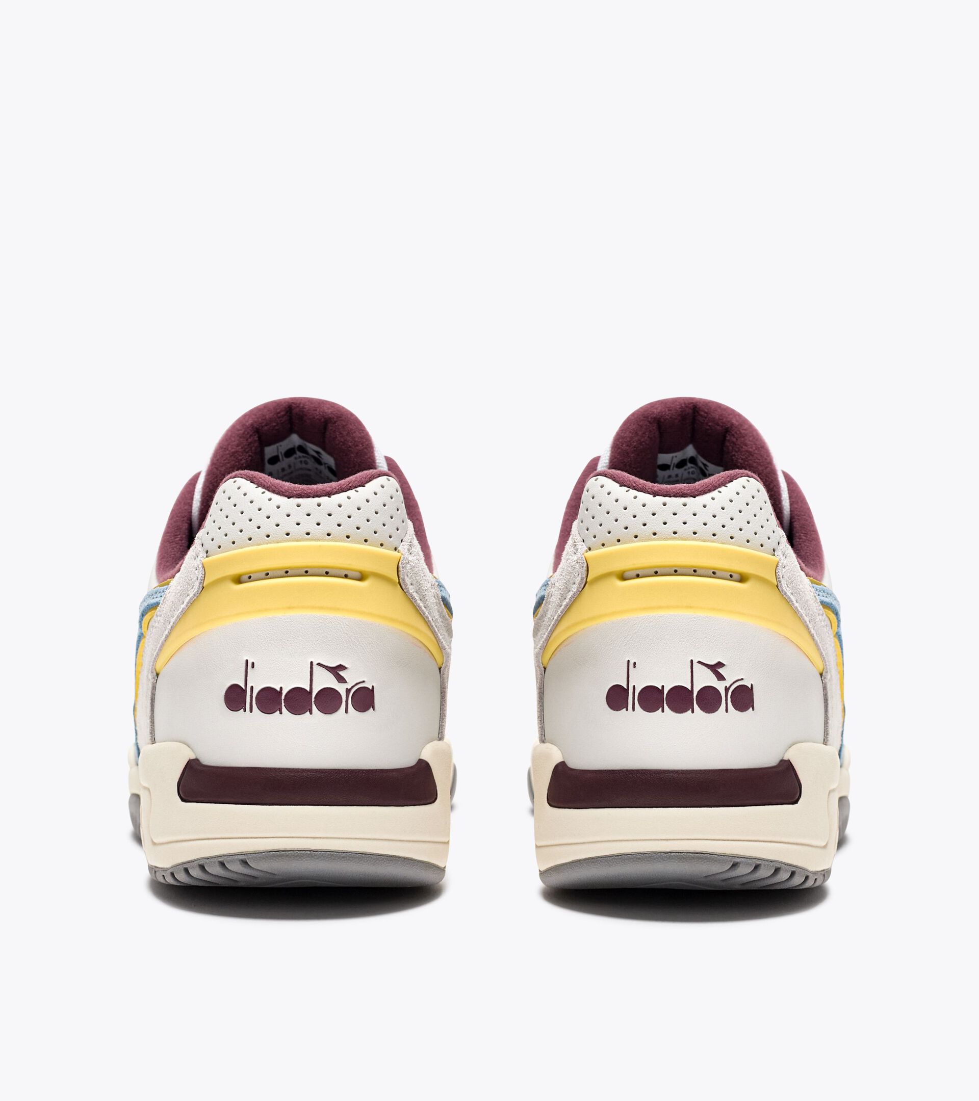 Sporty sneakers - All-Gender WINNER SL SUPER WHITE/DREAM BLUE - Diadora