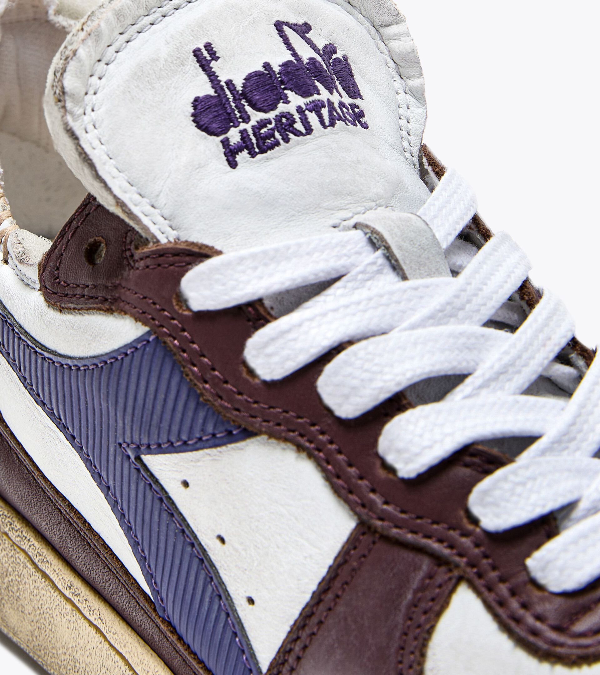 Heritage shoe - Gender Neutral MI BASKET ROW CUT ROSE TAUPE - Diadora