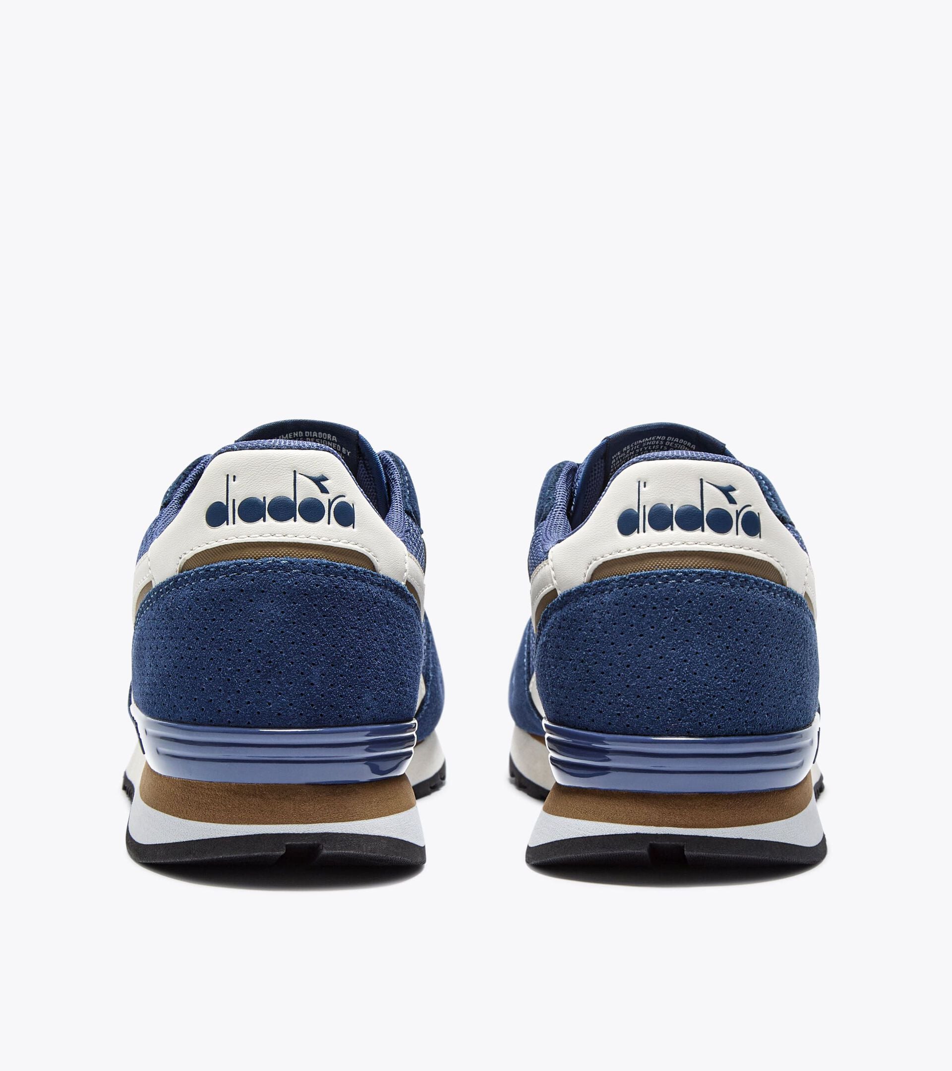 Suede leather sneaker - All-gender
 CAMARO M2 NIGHT BLUE - Diadora
