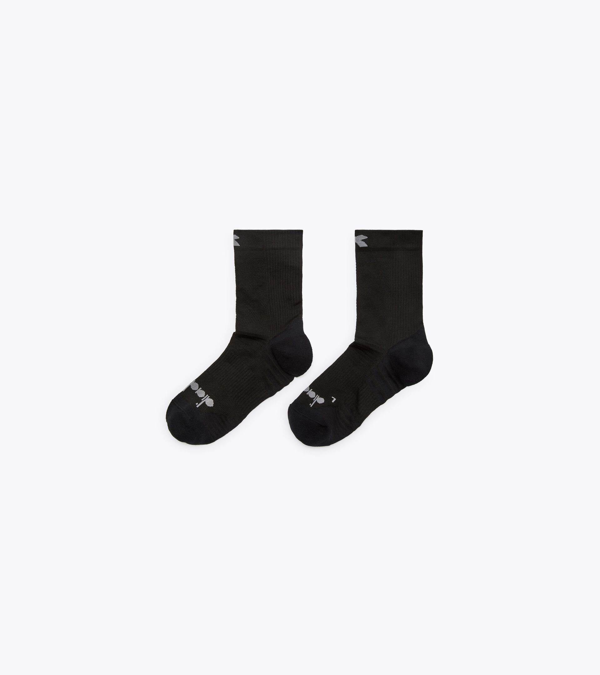 Calzini da running - Per ogni genere STRATOUNO CREW SOCKS NERO - Diadora
