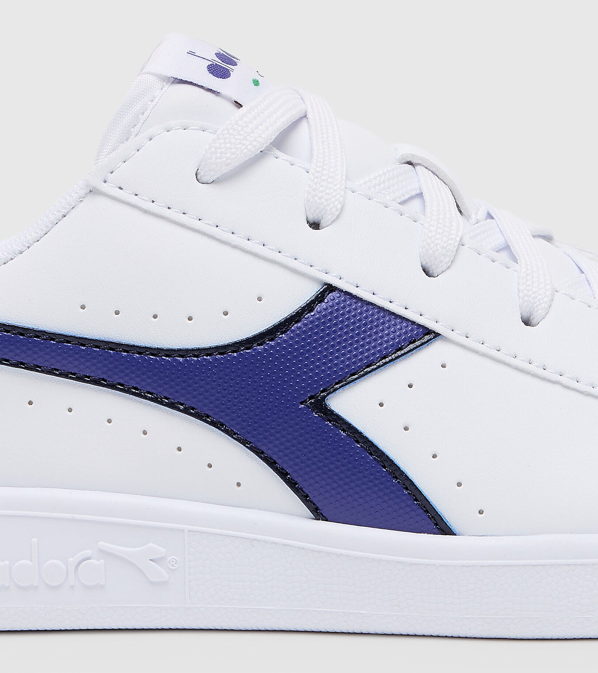 Sports shoes - Youth 8-16 years GAME P GS WHITE/PEACOAT - Diadora