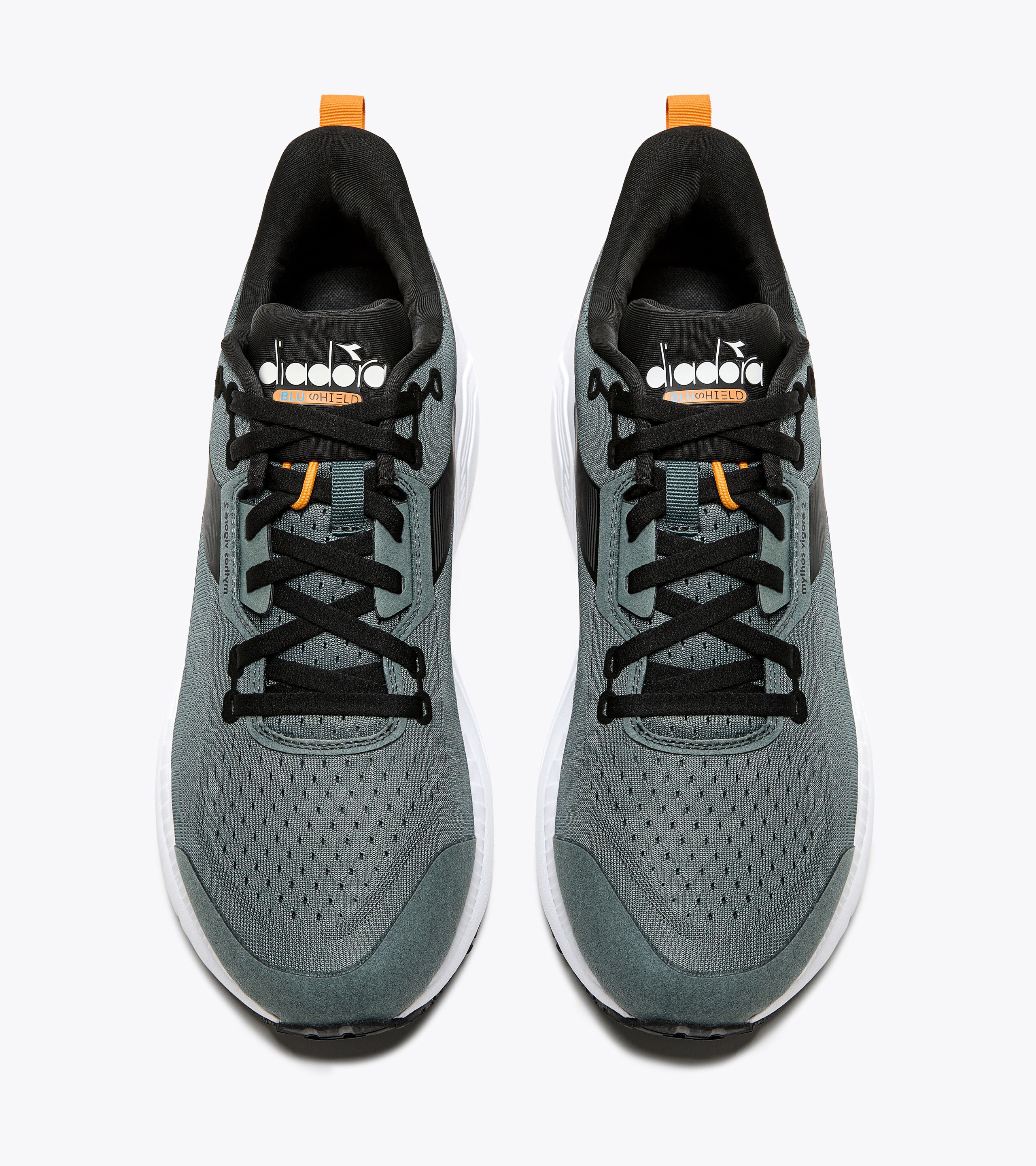 Diadora mythos top blushield 2