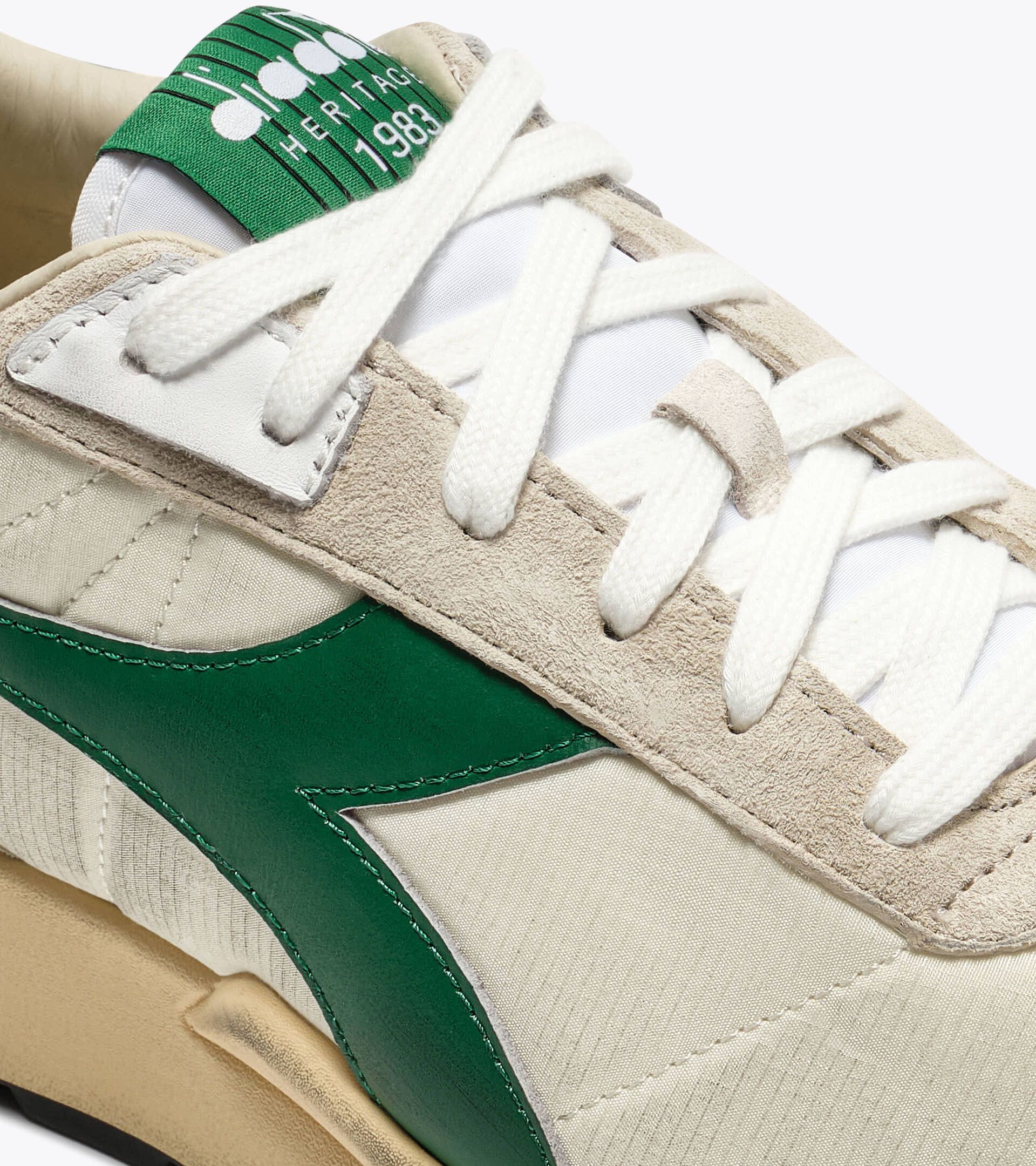 Heritage Leather Sneakers - Women&rsquo;s
 MERCURY ELITE SPRINT SW WHITE/VERDANT GREEN - Diadora