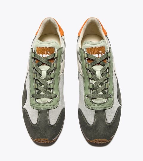 EQUIPE DIRTY SW EVO, FOG GREEN Low-profile Heritage sneaker - All-gender EQUIPE DIRTY SW EVO FOG GREEN - Diadora