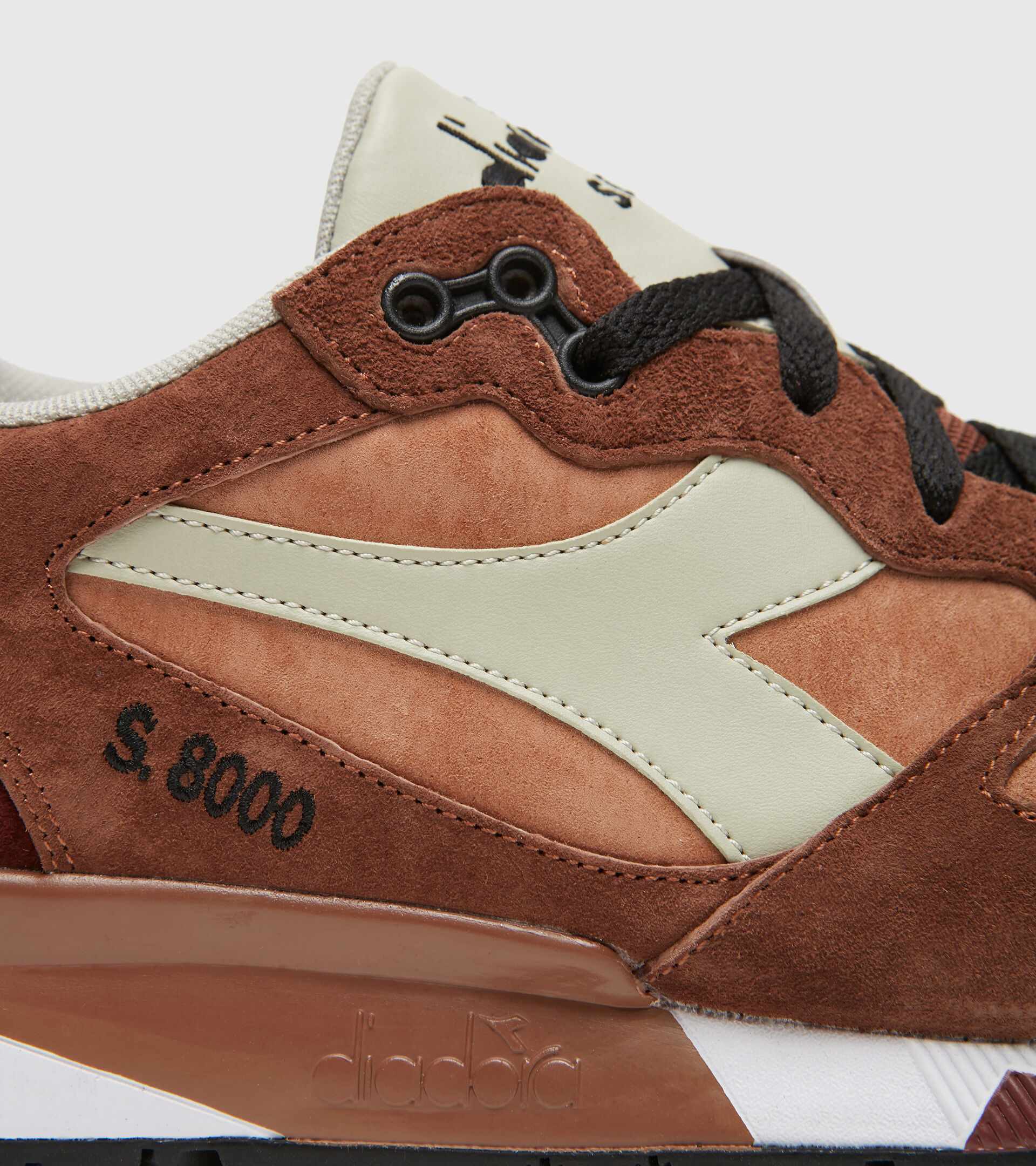 Sports shoes - Men S8000 OVERLAND CAROB BROWN - Diadora