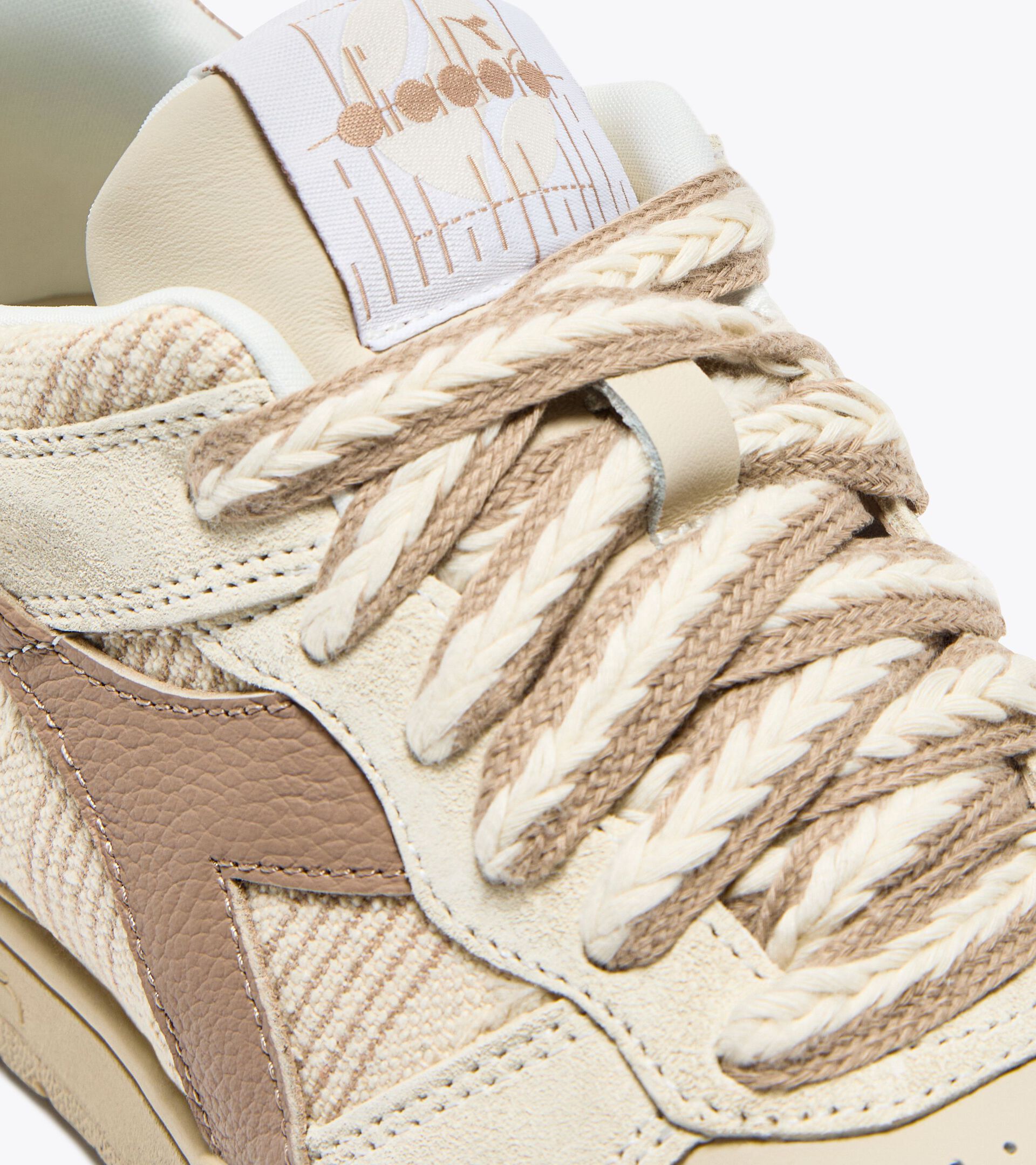 Heritage leather sneaker - All-gender B.560 BOHO LIGHT BROWN HAZELNUT - Diadora